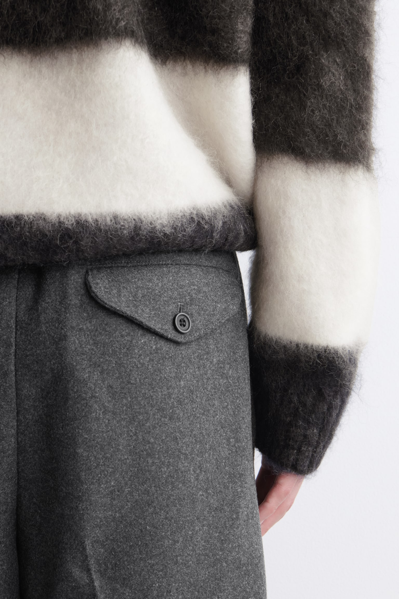 PLEATED WOOL RELAXED-FIT STRAIGHT-LEG TROUSERS - MÖRKGRÅ MELERING - 3