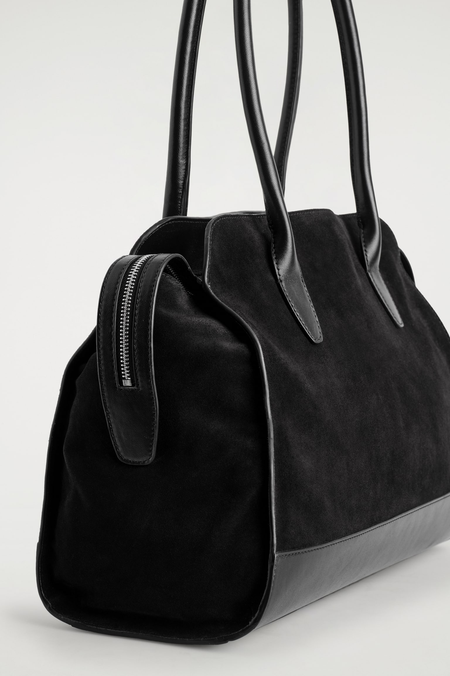 AVENUE TOTEBAG – MOCKA - SVART - 3