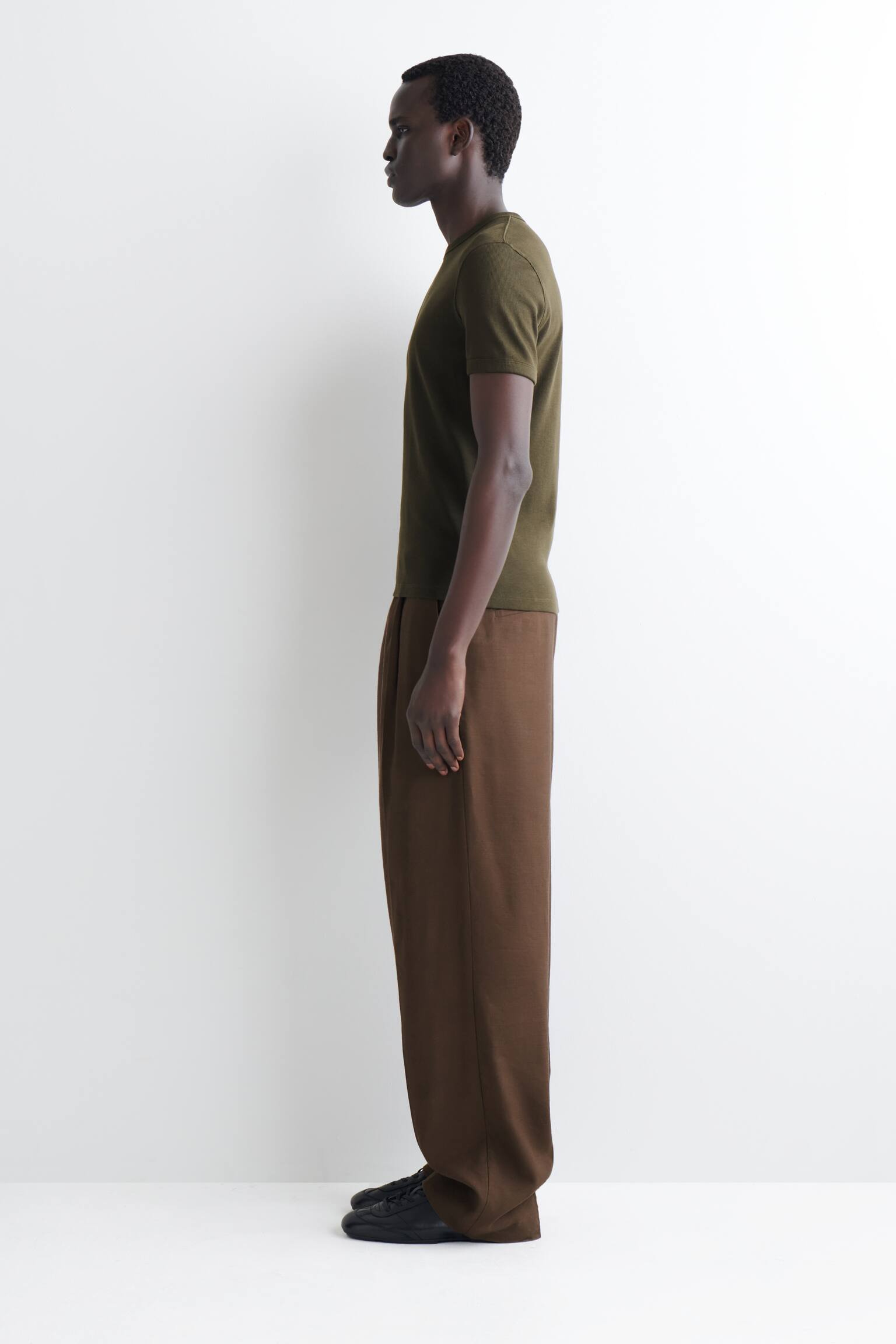 Тениска от рипс памук с тесен силует - ТЪМНО КАКИ/КАФЯВО/КАКИ - 7