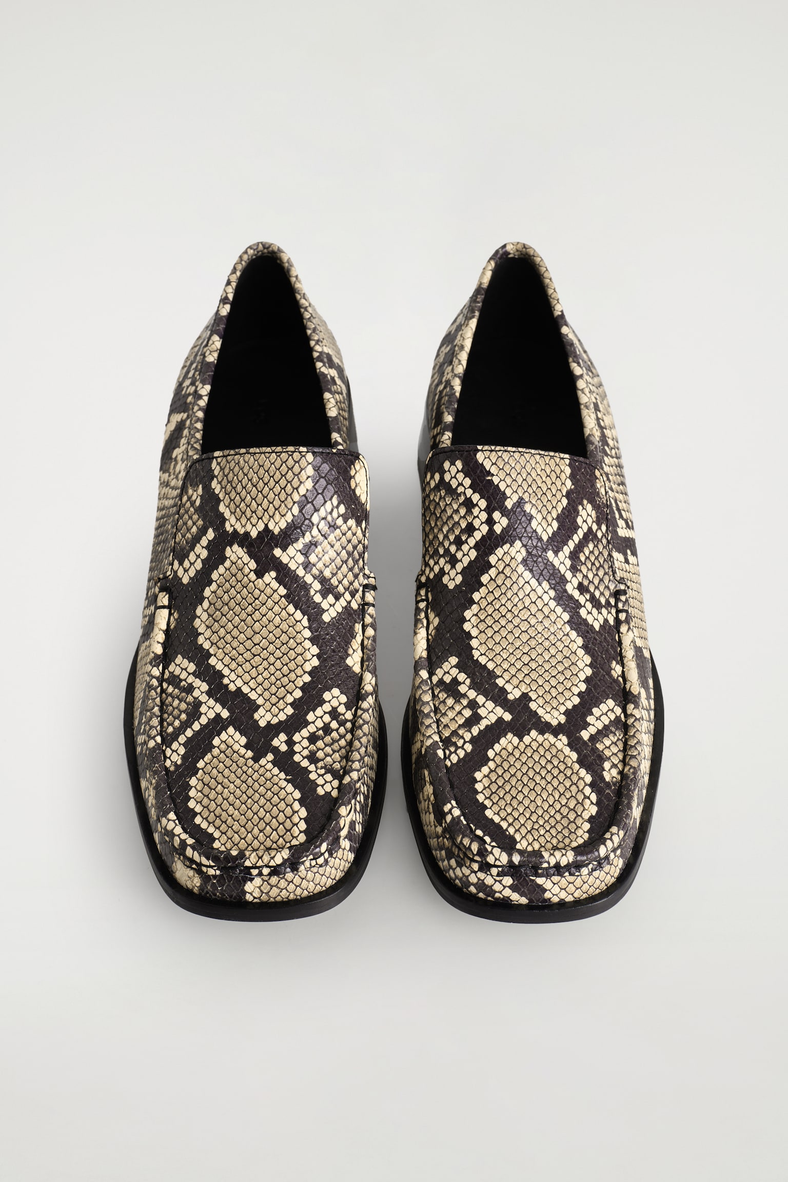 Leren loafers met vierkante neus en hak - Beige / slangenhuid-effect - 4