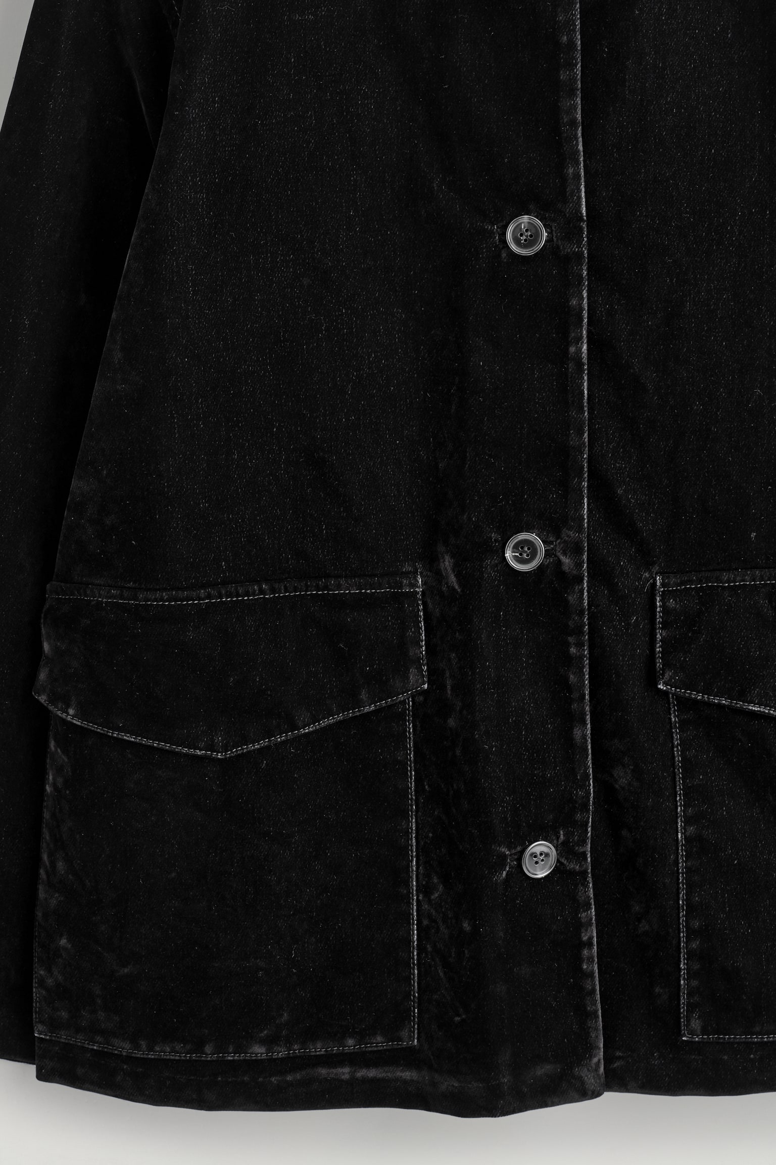 Flokktrykket denimjakke - SVART - 4