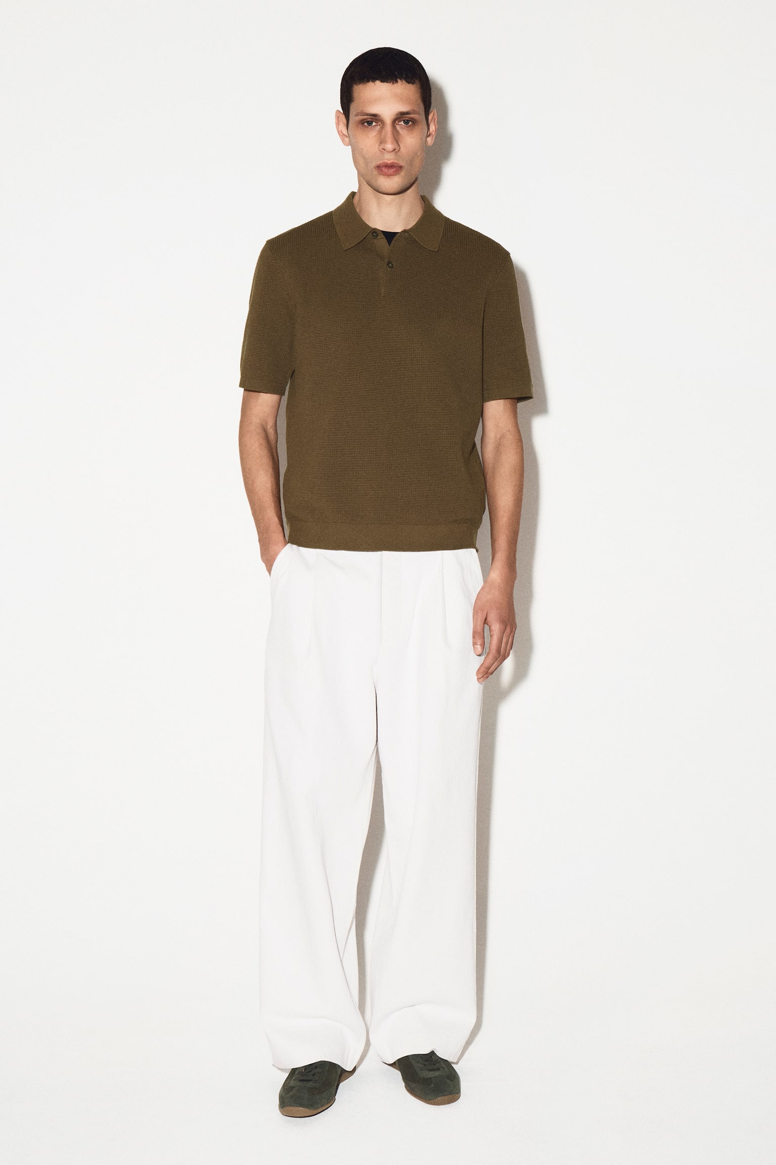 PIKÉTRÖJA I VÅFFLAD BOMULL - MÖRK BEIGE/SVART - 5