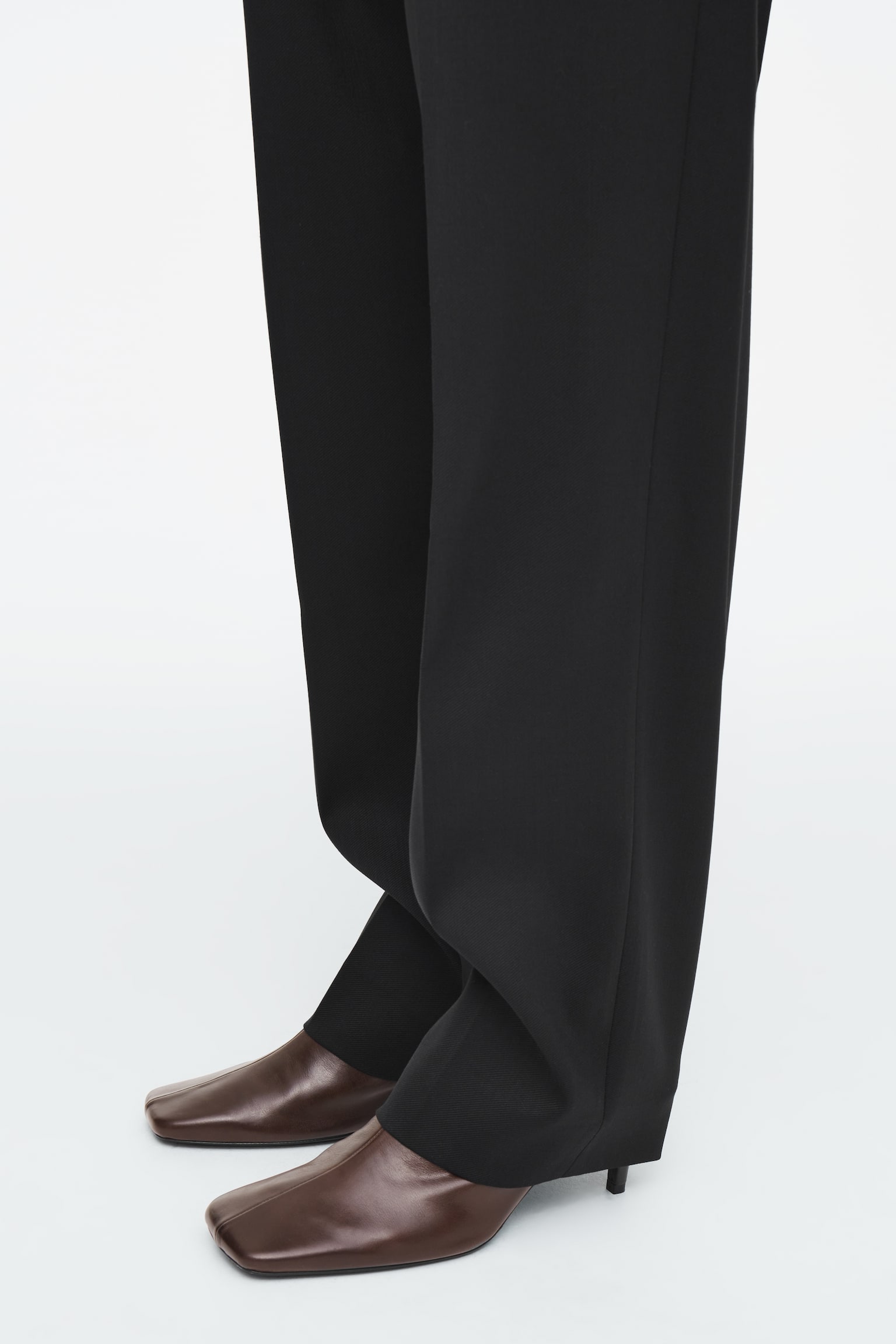 SLIM TAILORED WOOL-BLEND TROUSERS - BLACK - 4