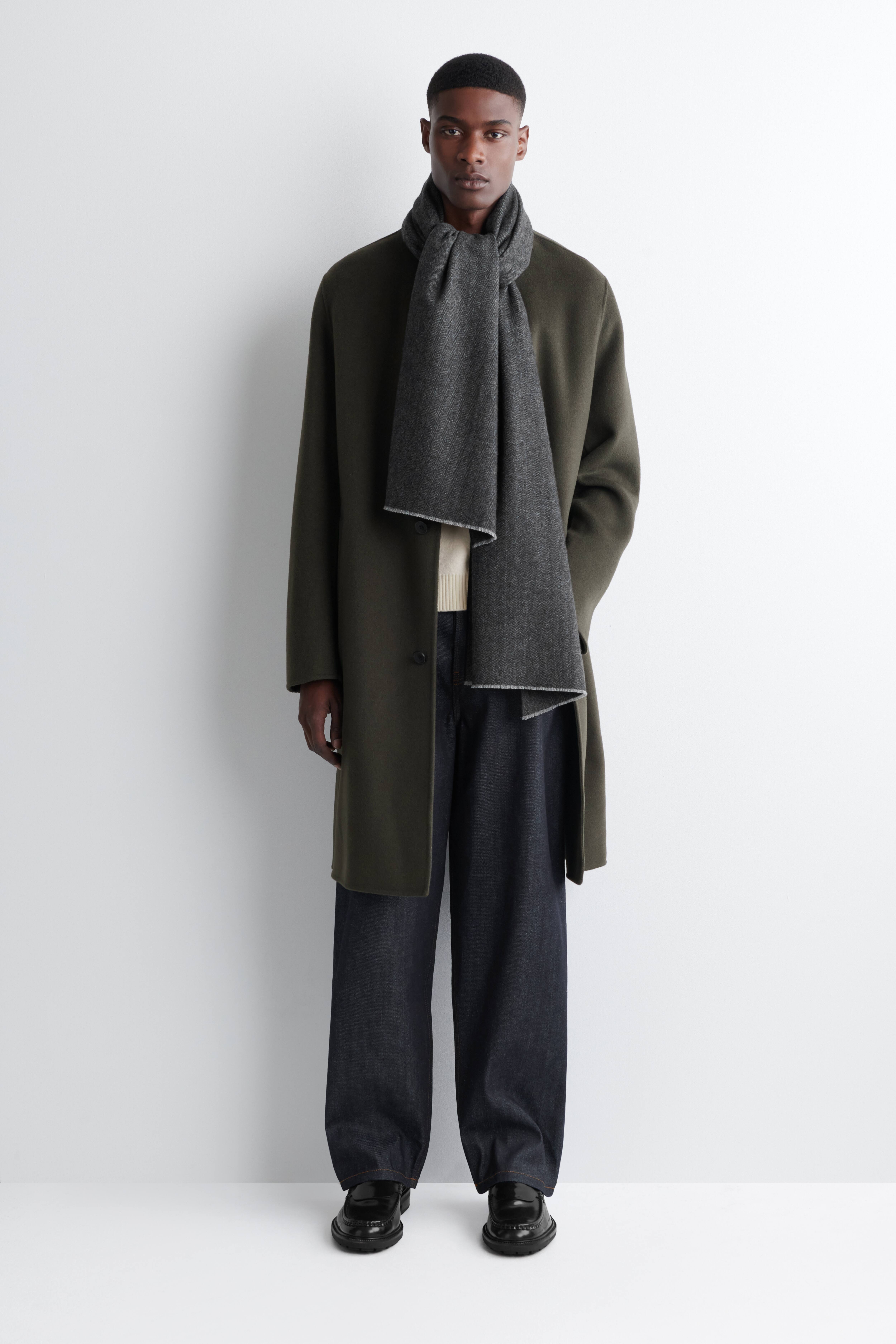 SCHAL AUS WOLL-KASCHMIR-MIX MIT FISCHGRÄTENMUSTER - GRAU/FISCHGRÄTENMUSTER