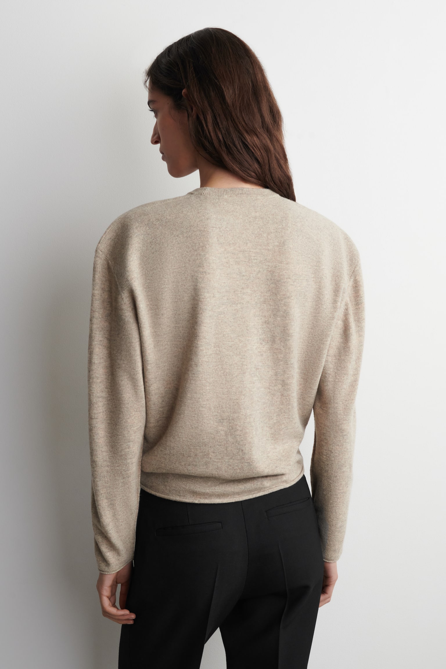 PULLOVER AUS MERINOWOLLE MIT RUNDHALSAUSSCHNITT - BEIGE MELIERT/ORANGE - 8