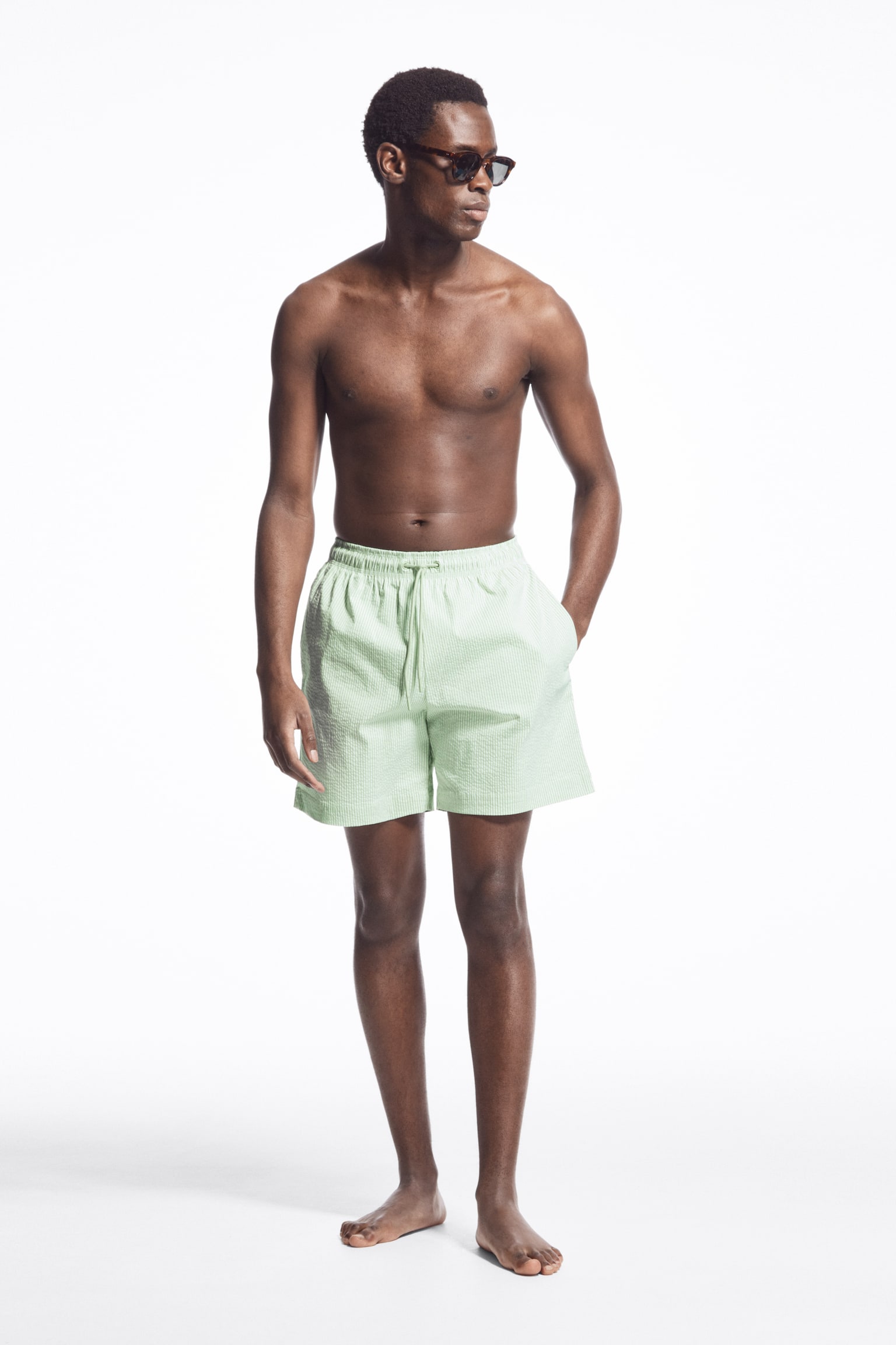 STRIPED SEERSUCKER SWIM SHORTS - GREEN / STRIPED/BLUE / STRIPED - 3