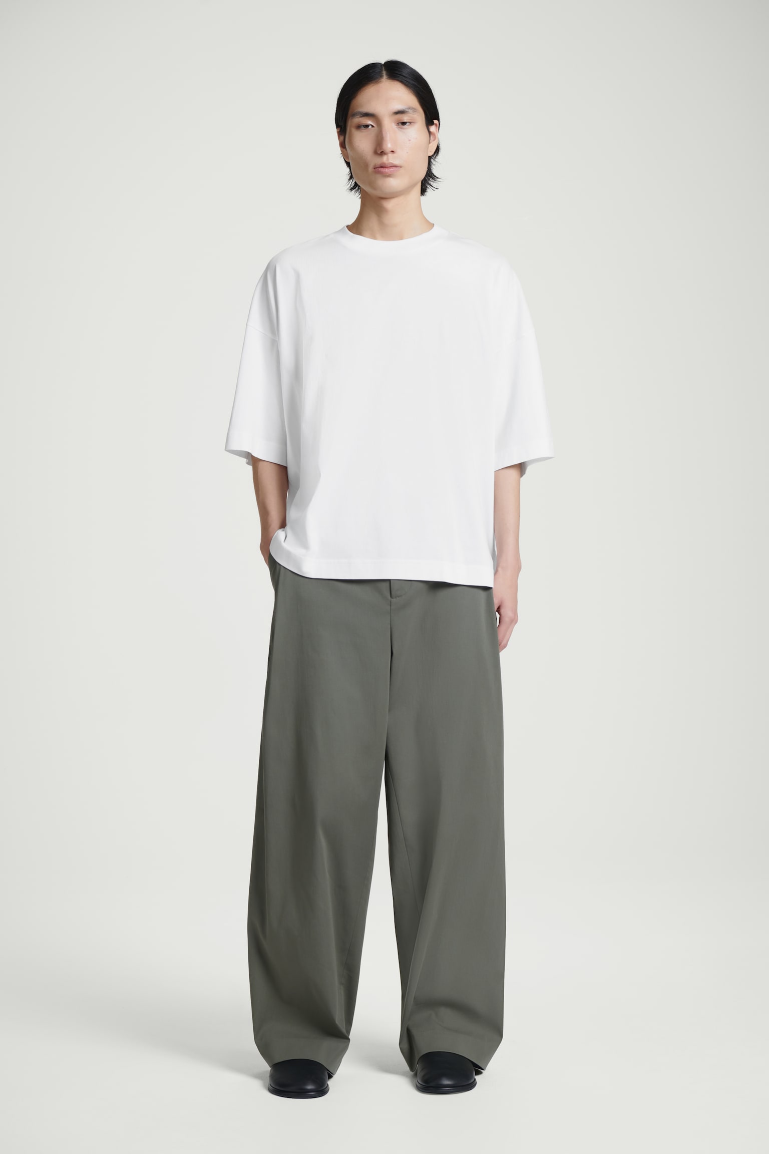 OVERSIZED EXTRA-WIDE COTTON T-SHIRT - WHITE/PALE YELLOW/GREEN - 6