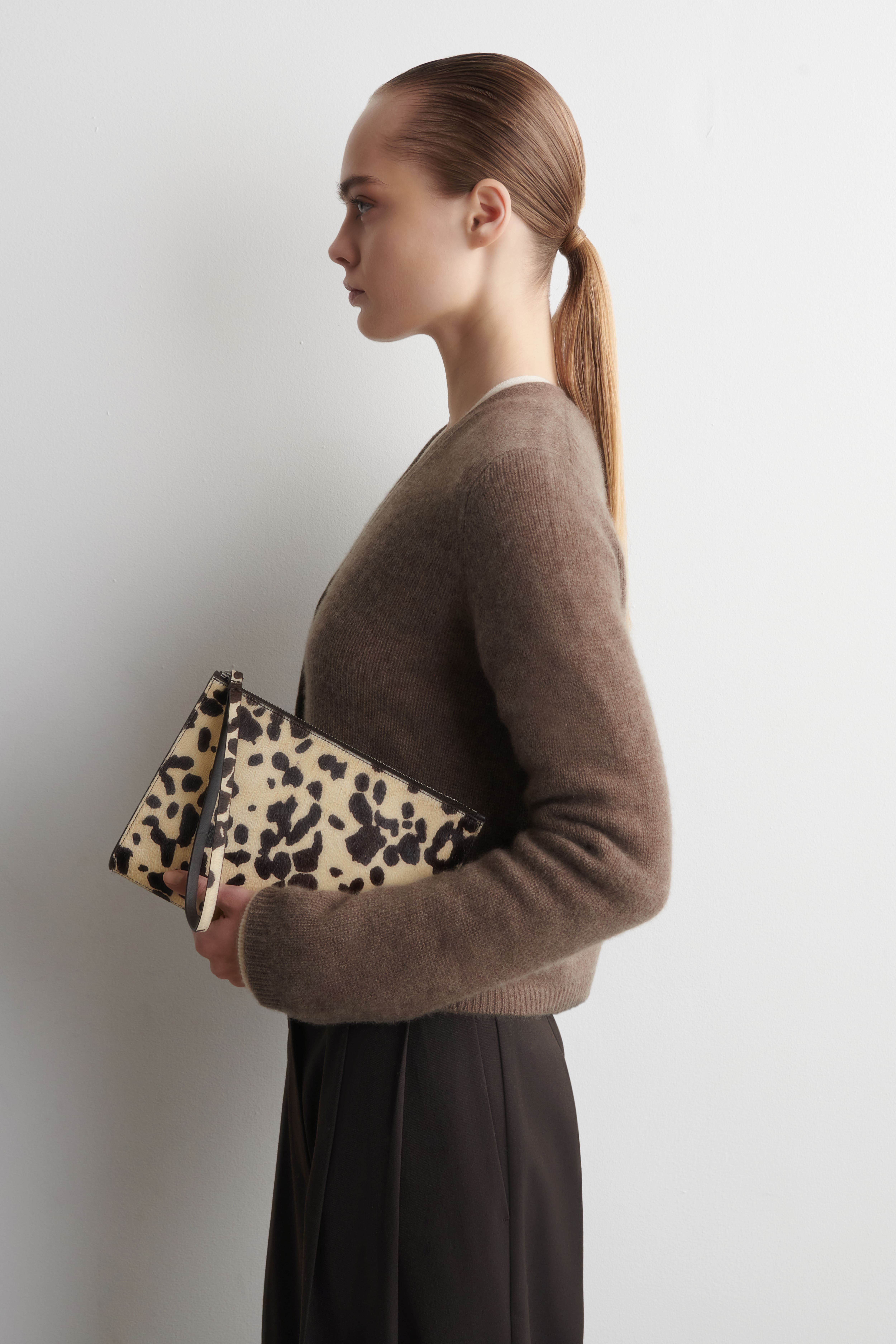 POCHETTE IN PELLE EFFETTO CAVALLINO - BEIGE / STAMPA ANIMALIER