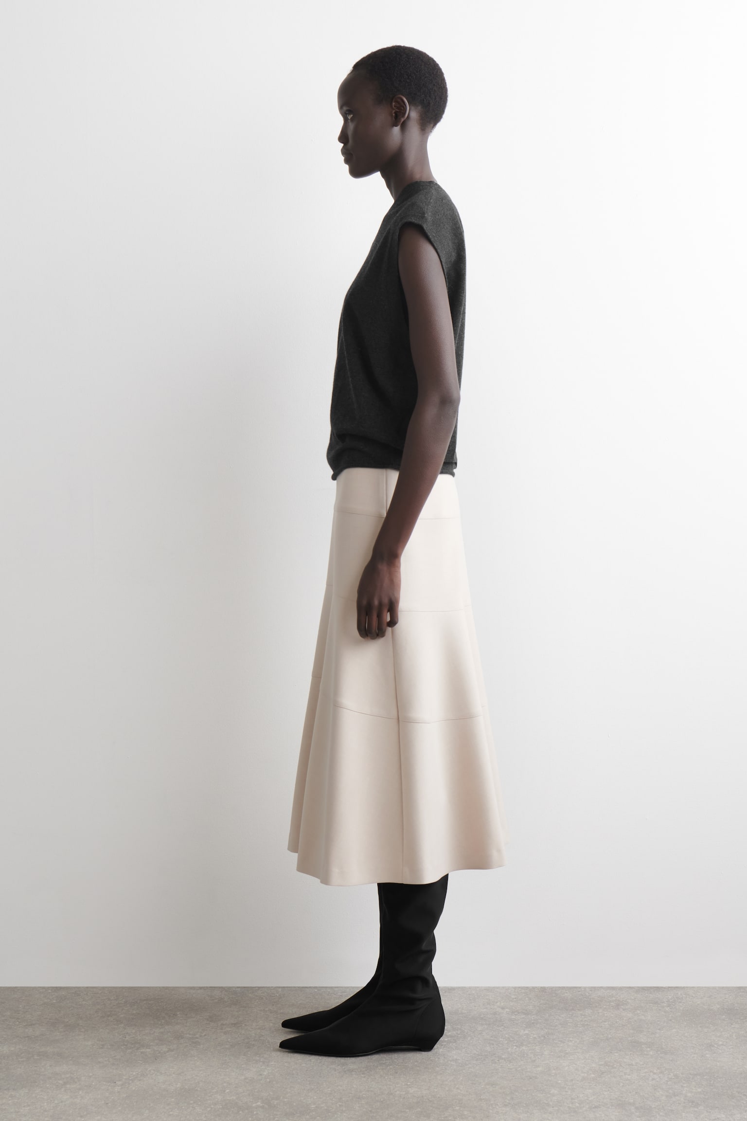 A-formet midi-nederdel med svaj - LYS BEIGE/MØRKEGRÅ - 3
