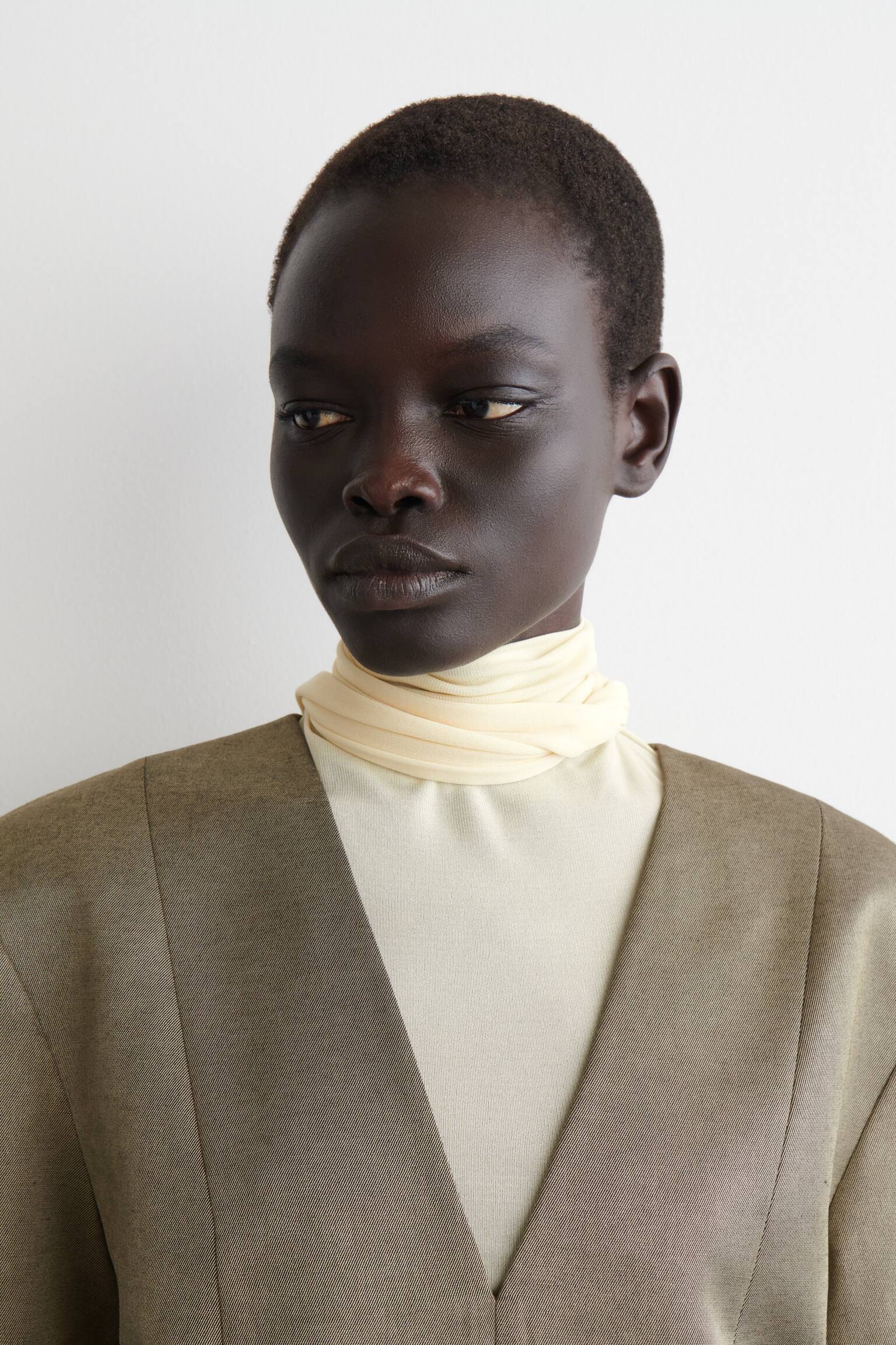 SMOKINGKLEID AUS WOLL-MIX IN METALLIC-OPTIK - BRONZE - 5