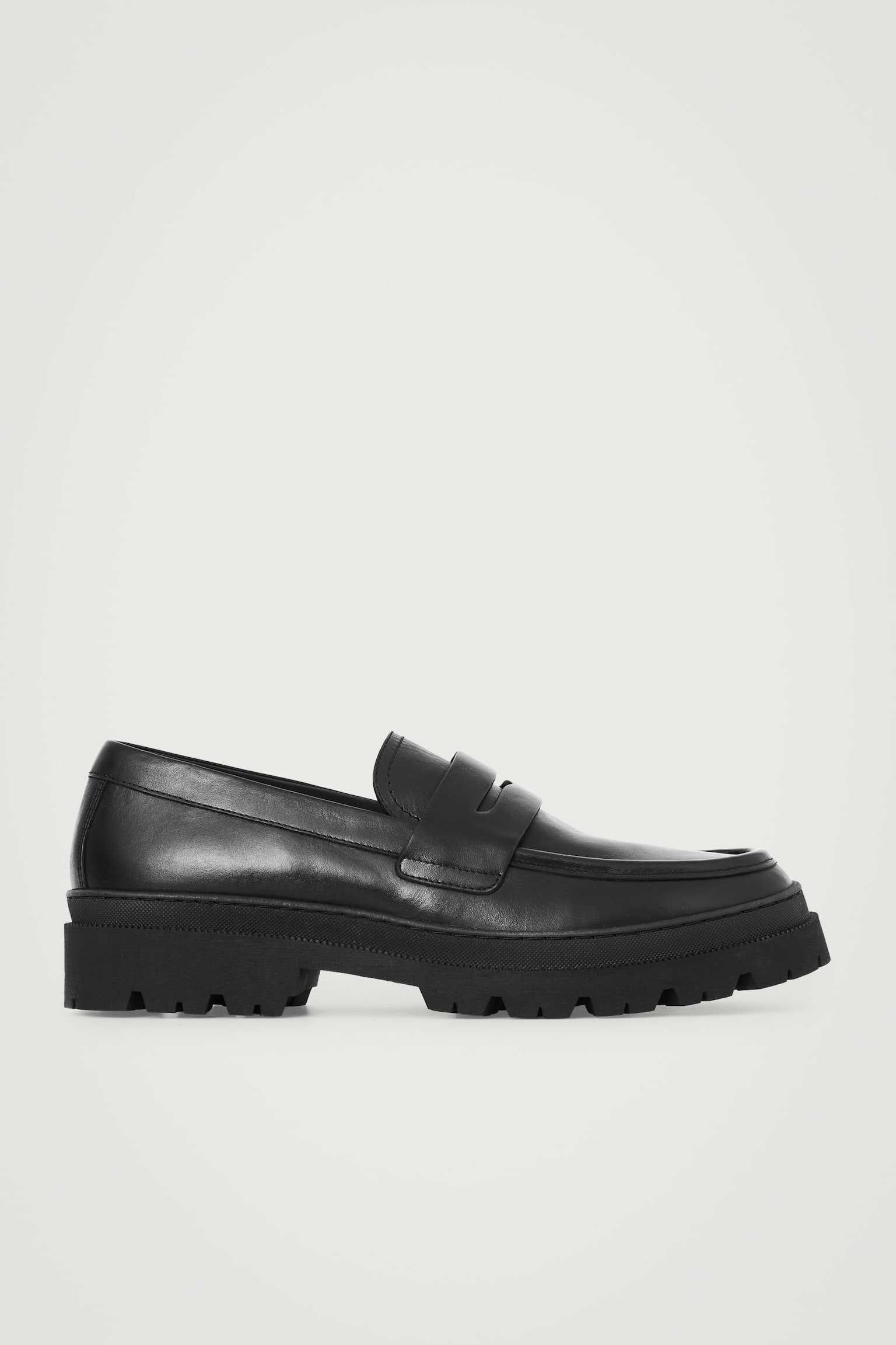 CHUNKY LEATHER LOAFERS - BLACK - 7