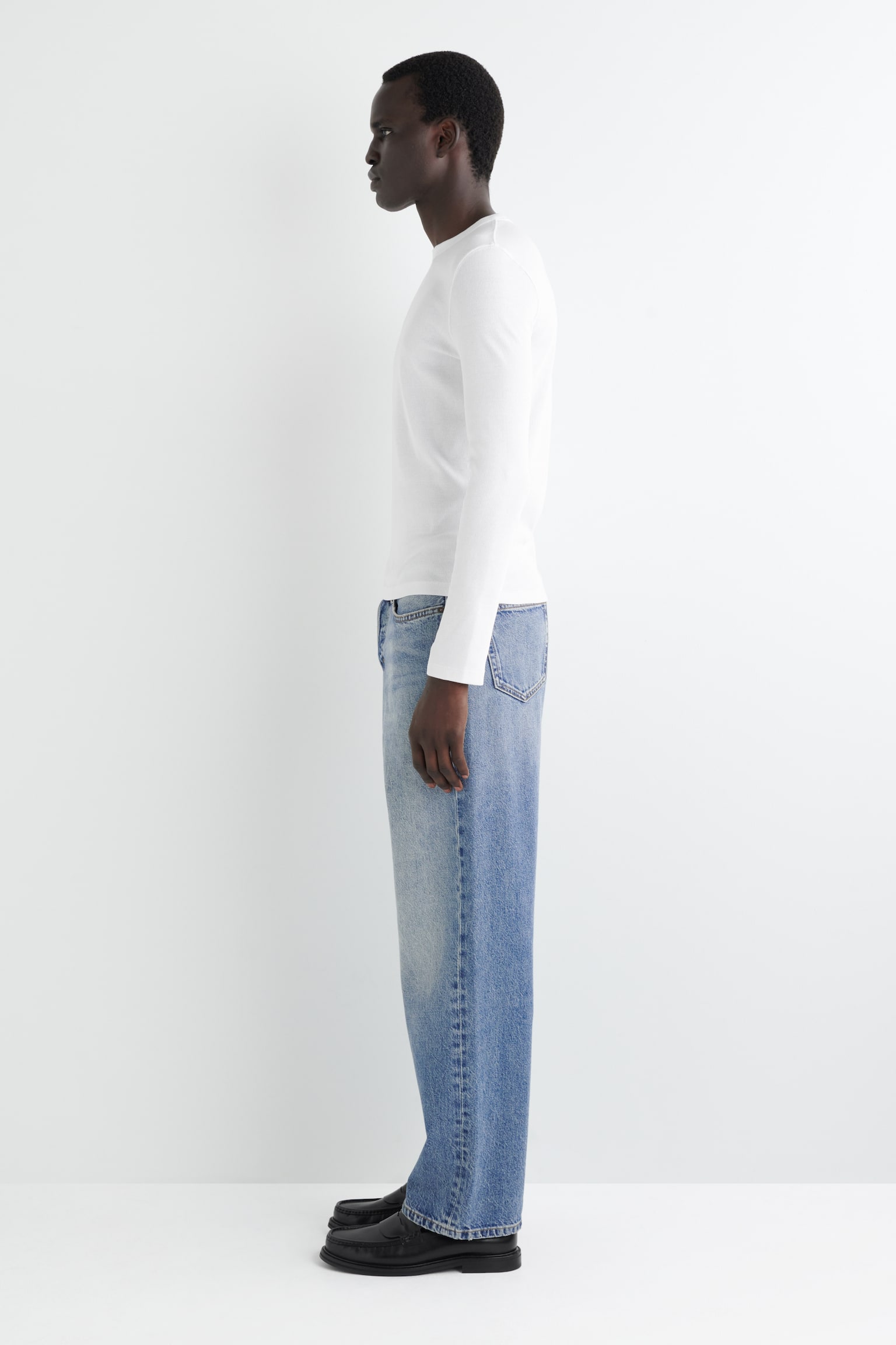 SCHMALES, GERIPPTES LANGARMSHIRT AUS BAUMWOLLE - WEISS/SCHWARZ/DUNKELGRAU MELIERT/DUNKELGRAU MELIERT - 7