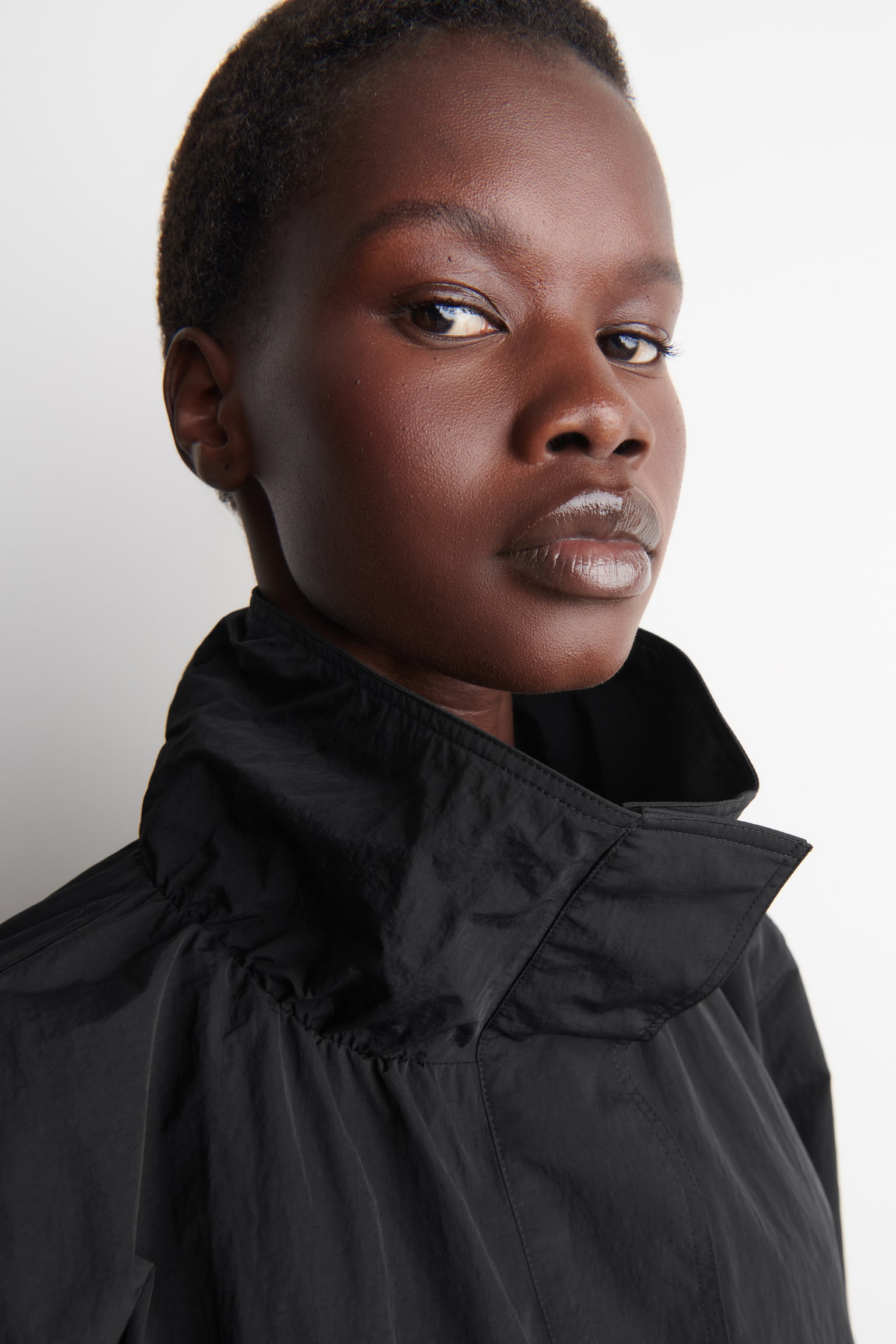 NYLON GARBOGALLÉROS DZSEKI - FEKETE/KRÉM/BÉZS - 3