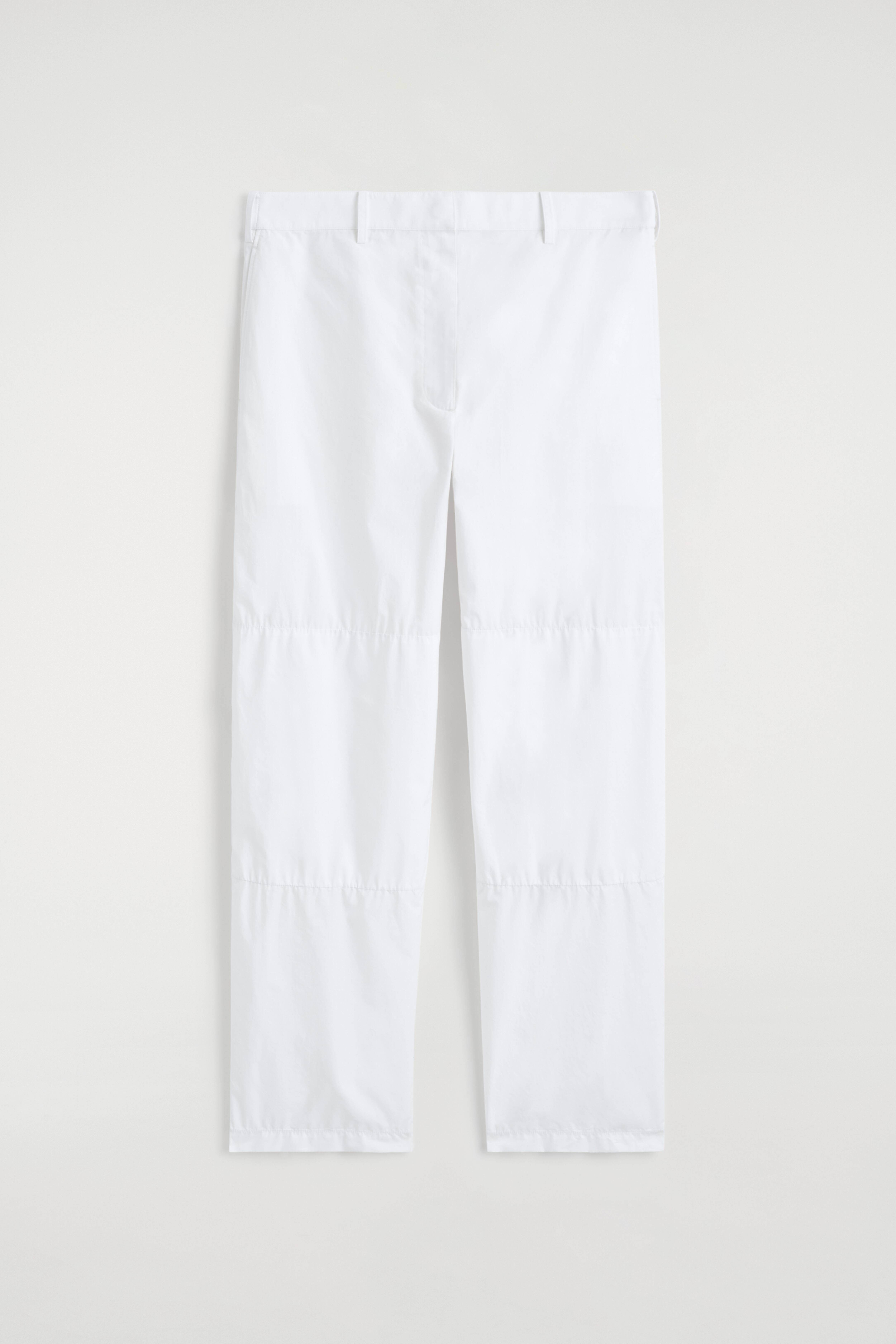 PANTALONI DIN BUMBAC CU PANOURI ADUNATE - ALB