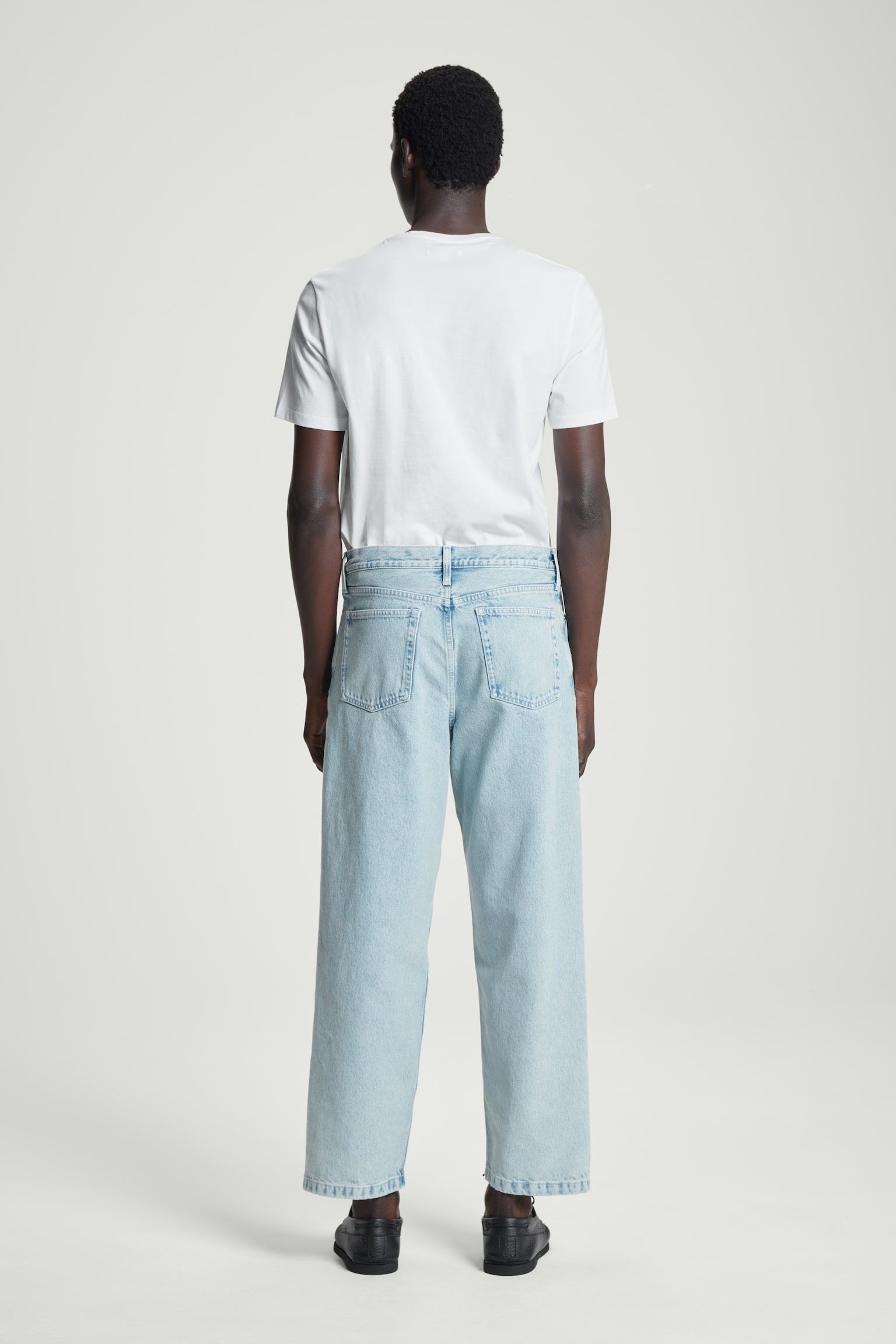 DOME STRAIGHT-LEG JEANS - LIGHT BLUE/BLACK - 7