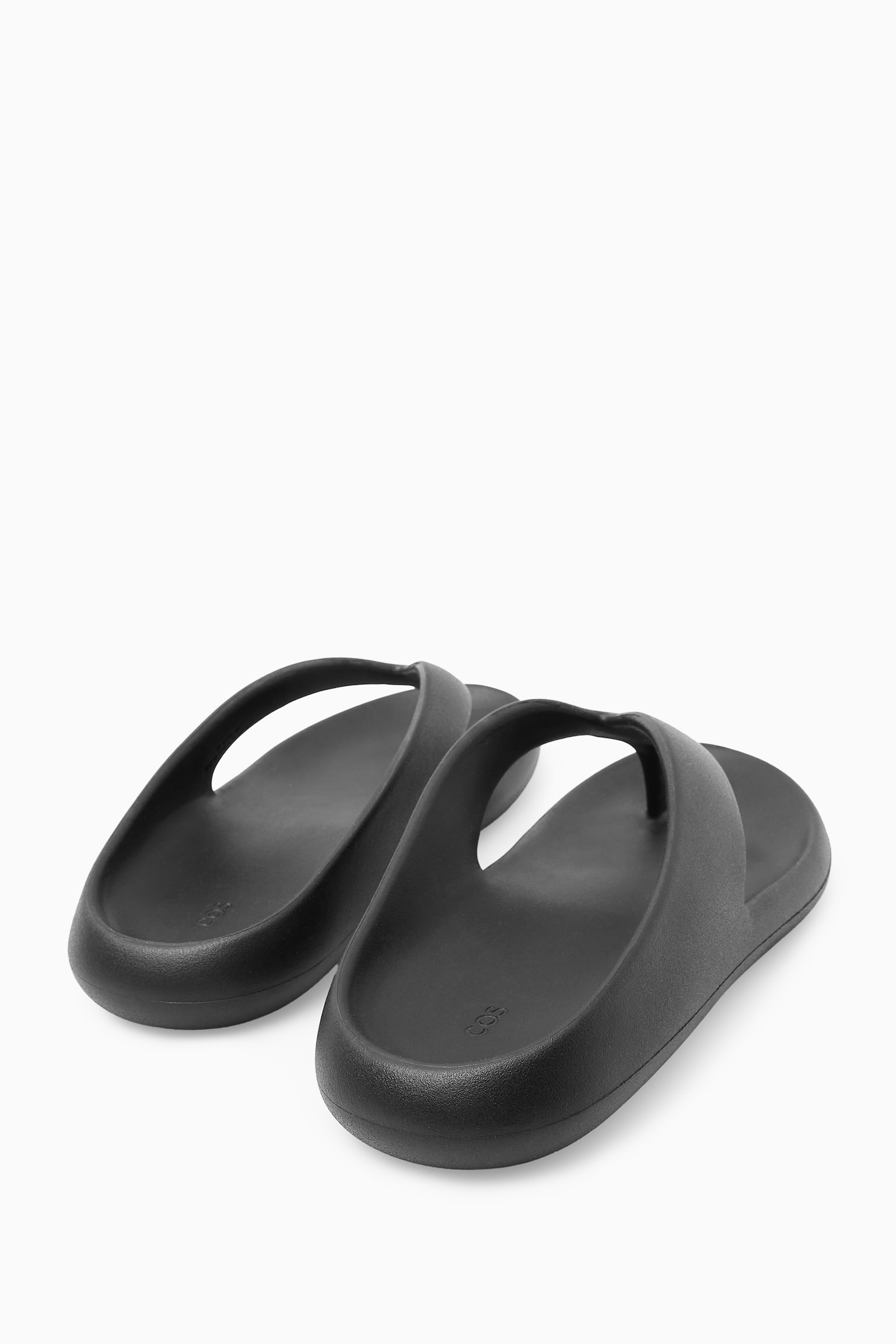 SCULPTURAL EVA FLIP FLOPS - BLACK - 5