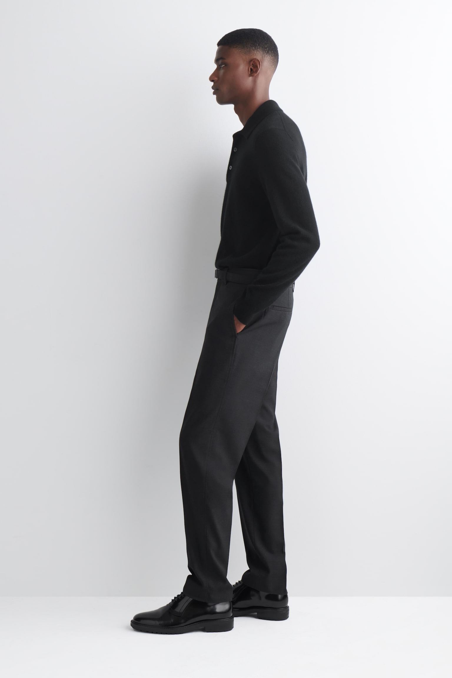 Smale bukser i ullblanding med belte - GRÅ/Mørkebrun - 5