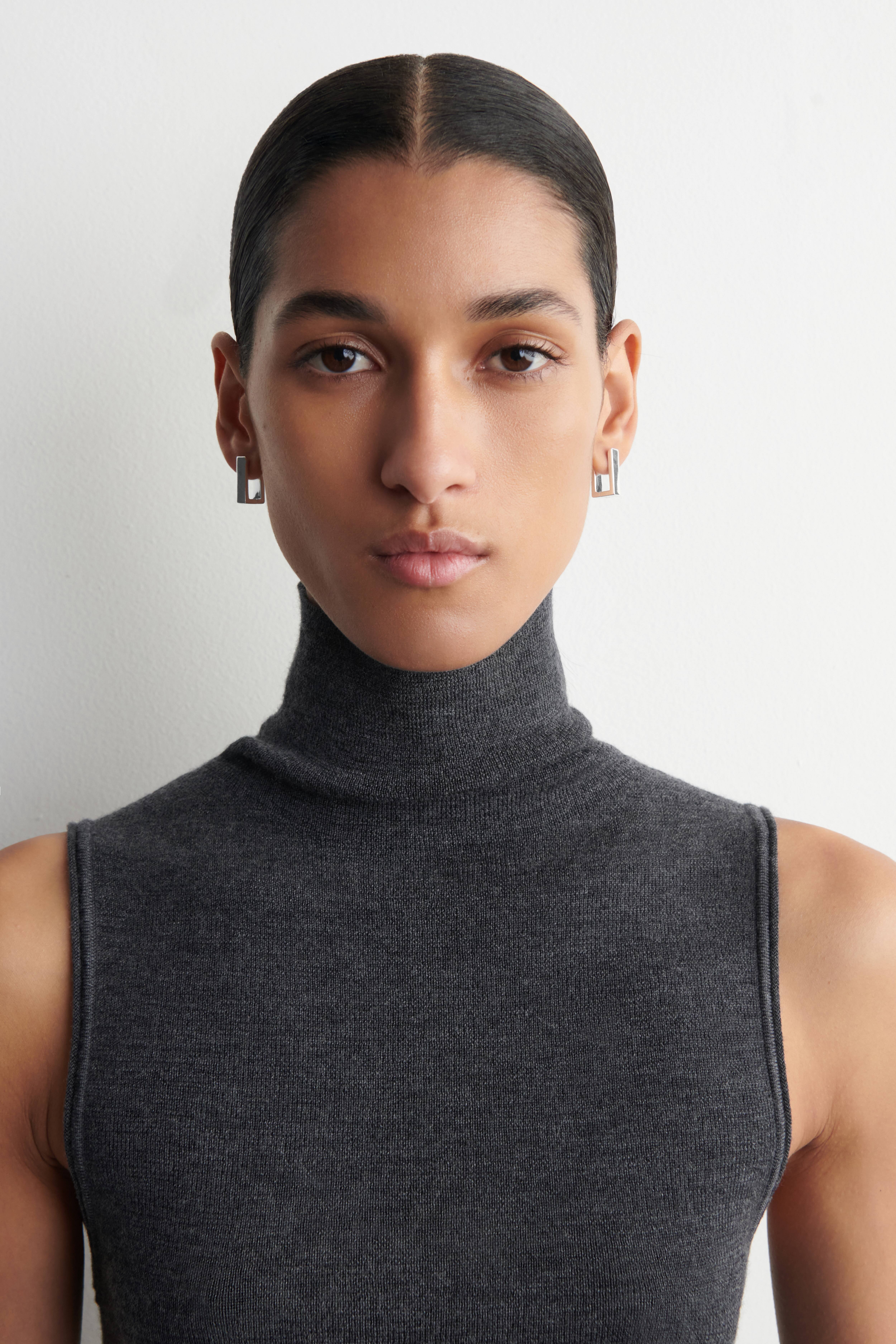 REKTANGULÆRE CREOLER - SØLV/GULD