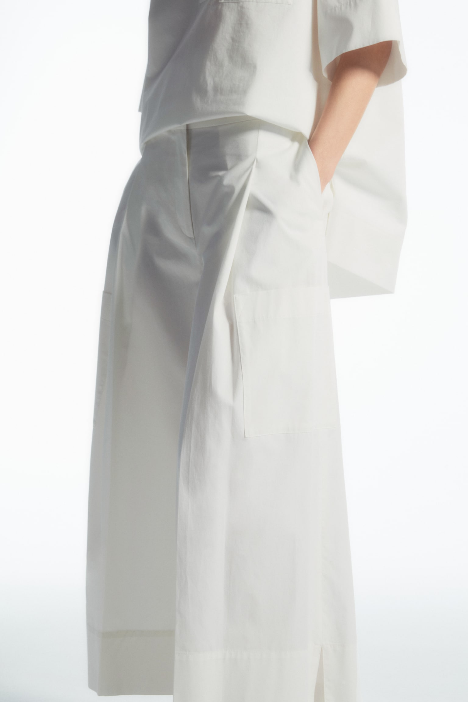 ELASTICATED PLEATED CULOTTES - WHITE/BLACK - 6