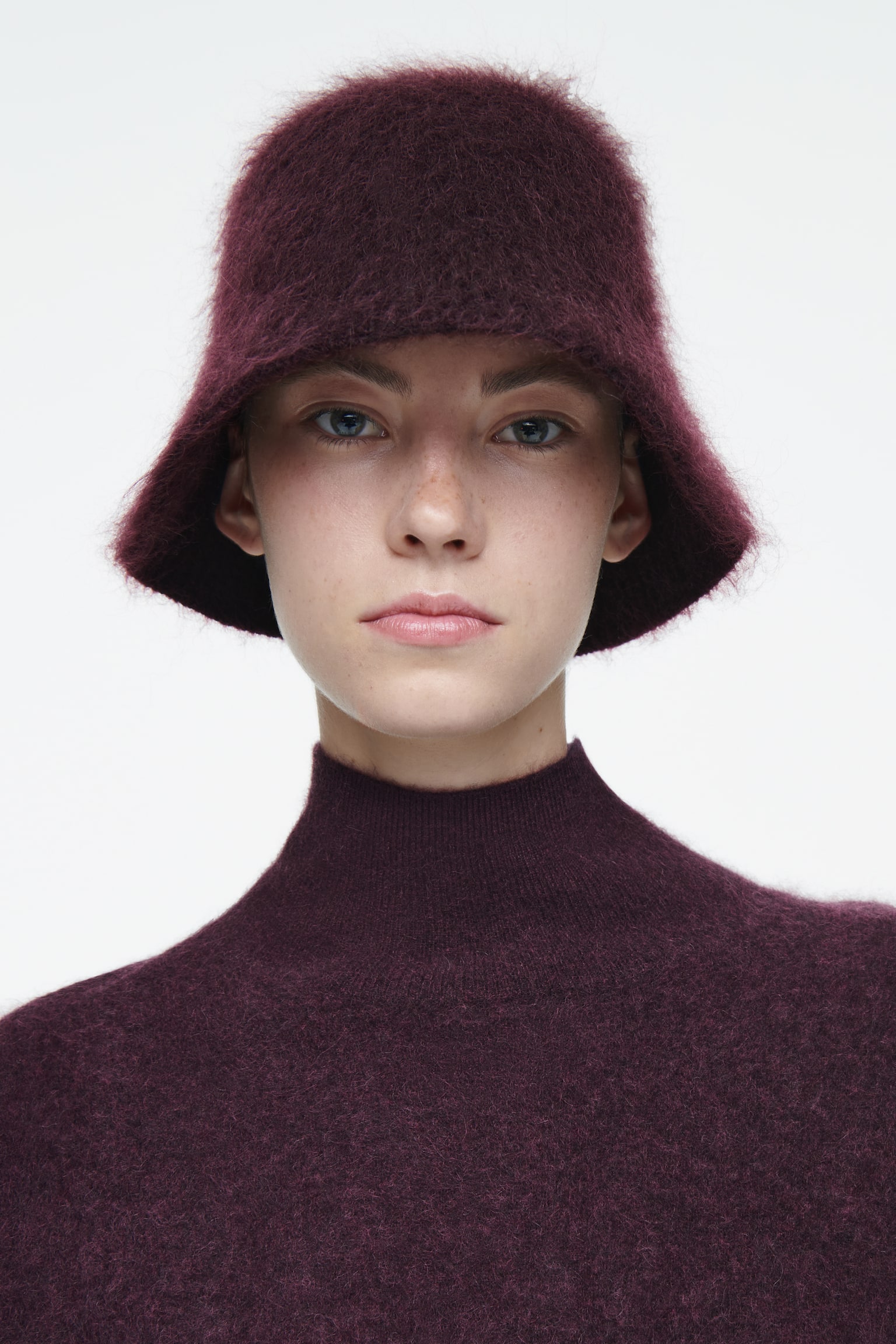 MOHAIR BUCKET HAT - BURGUNDY/BLACK/GREY - 1