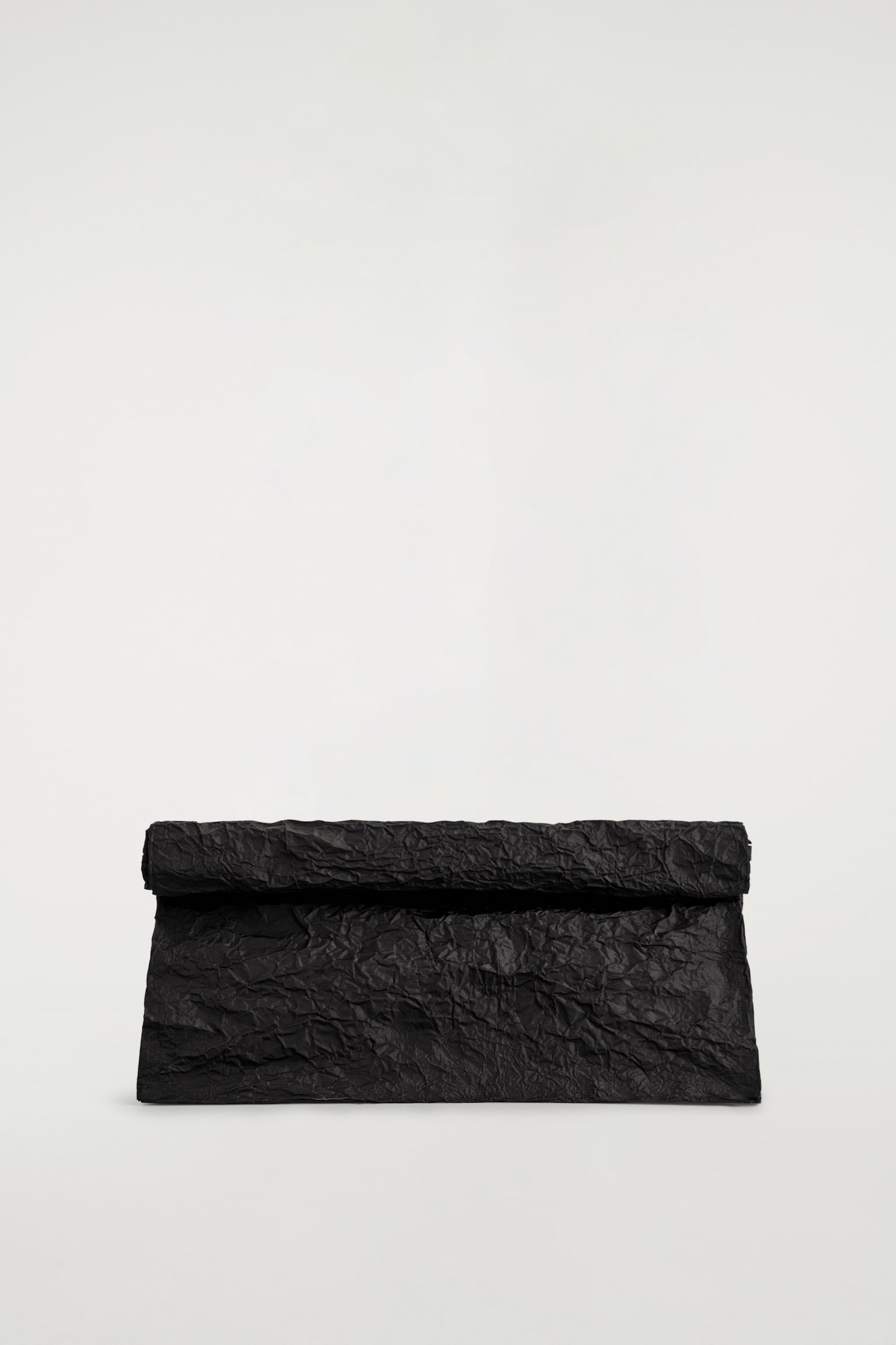 OVERSIZED-CLUTCH IN KNITTEROPTIK - SCHWARZ - 1