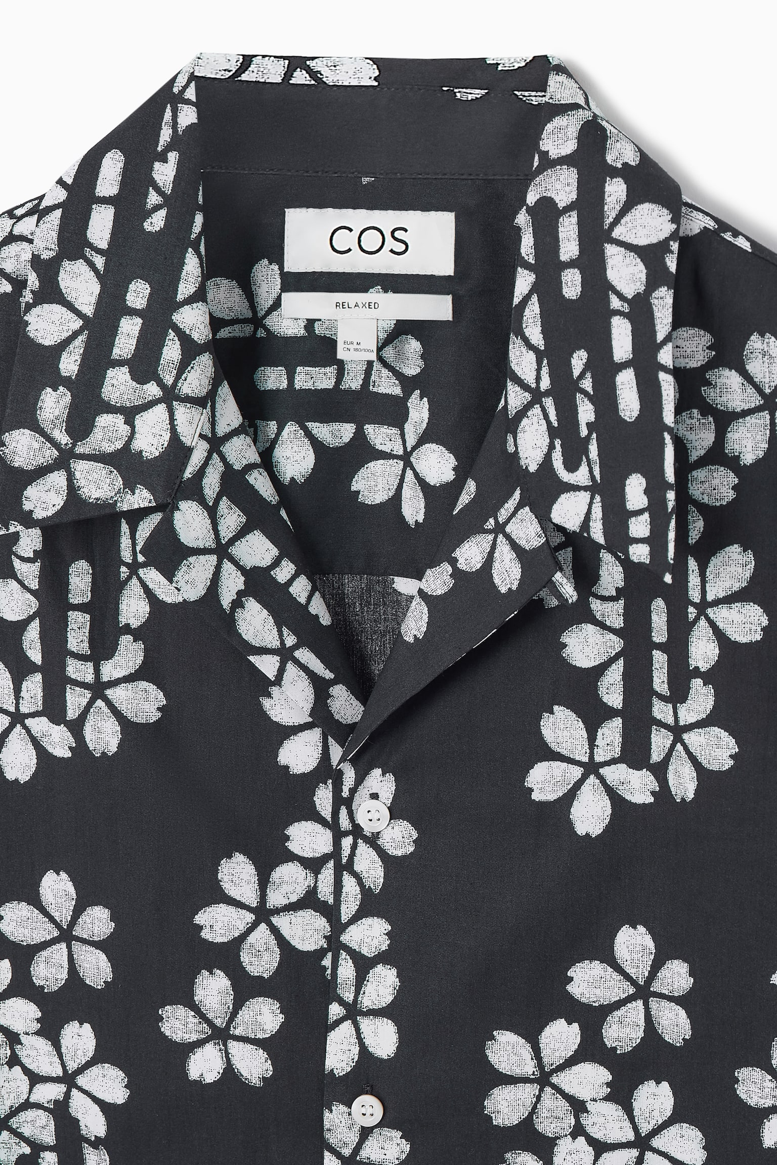 RELAXED FLORAL-PRINT COTTON SHORT-SLEEVED SHIRT - BLACK / FLORAL - 6