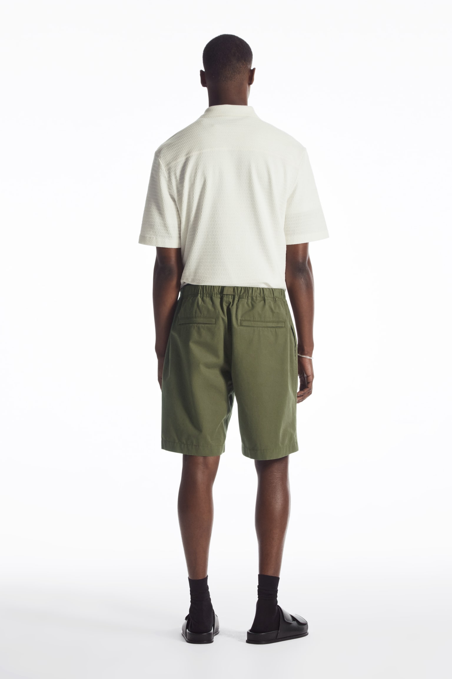 BUCKLED UTILITY SHORTS - KHAKI BROWN/NAVY BLUE - 3