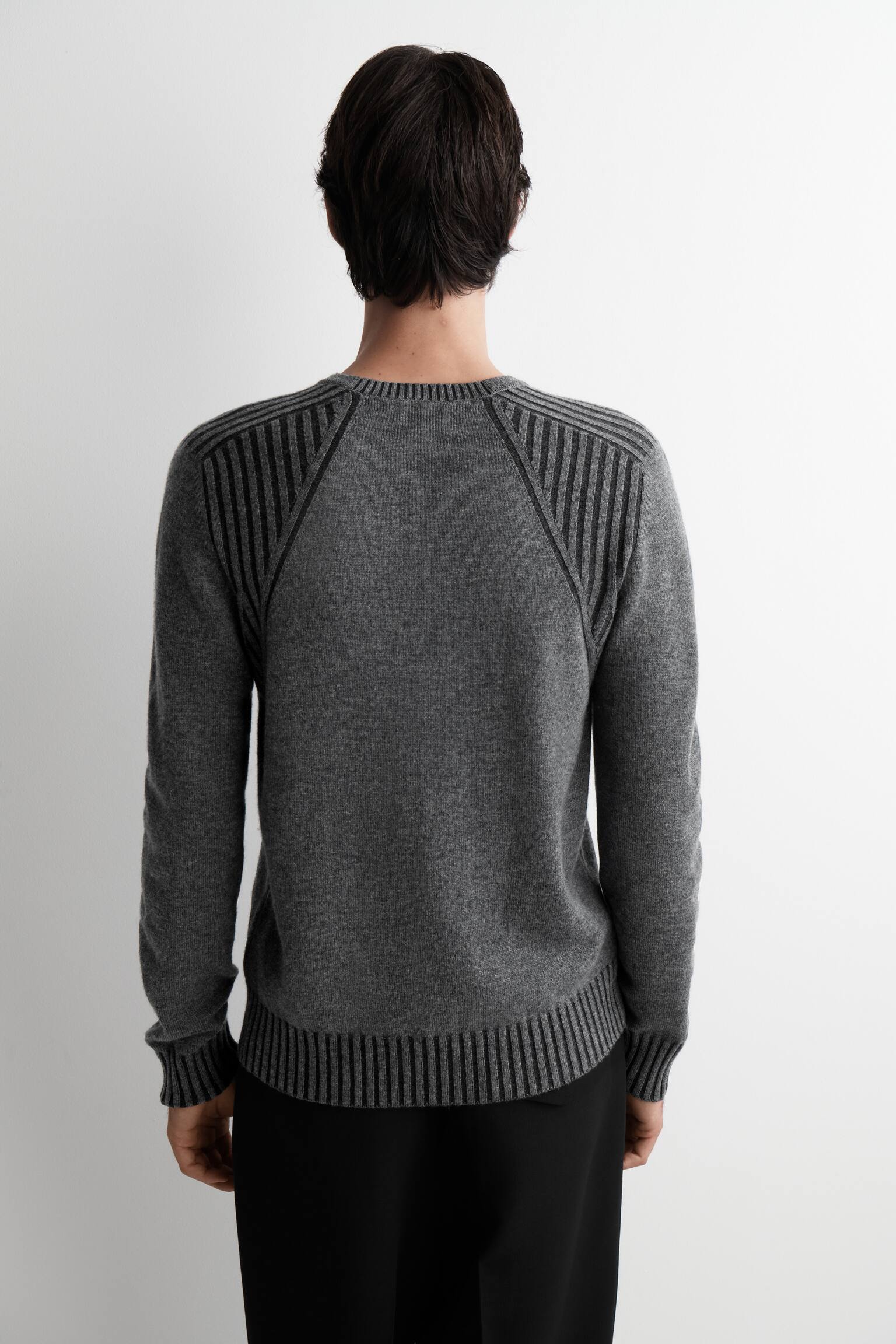 MERINO-CASHMERE CREW-NECK JUMPER - СИВО - 3