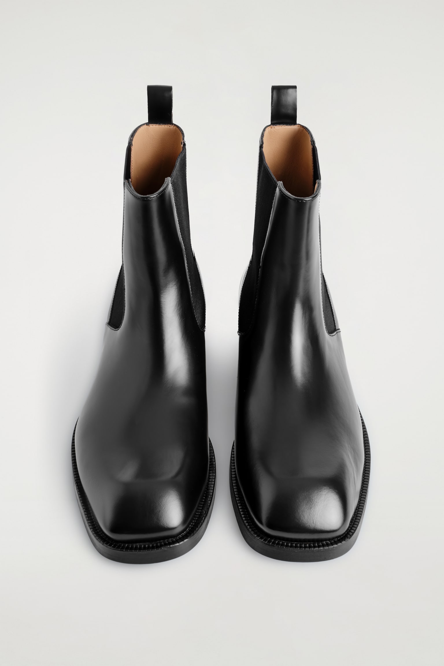 SQUARE-TOE LEATHER CHELSEA BOOTS - SCHWARZ - 7