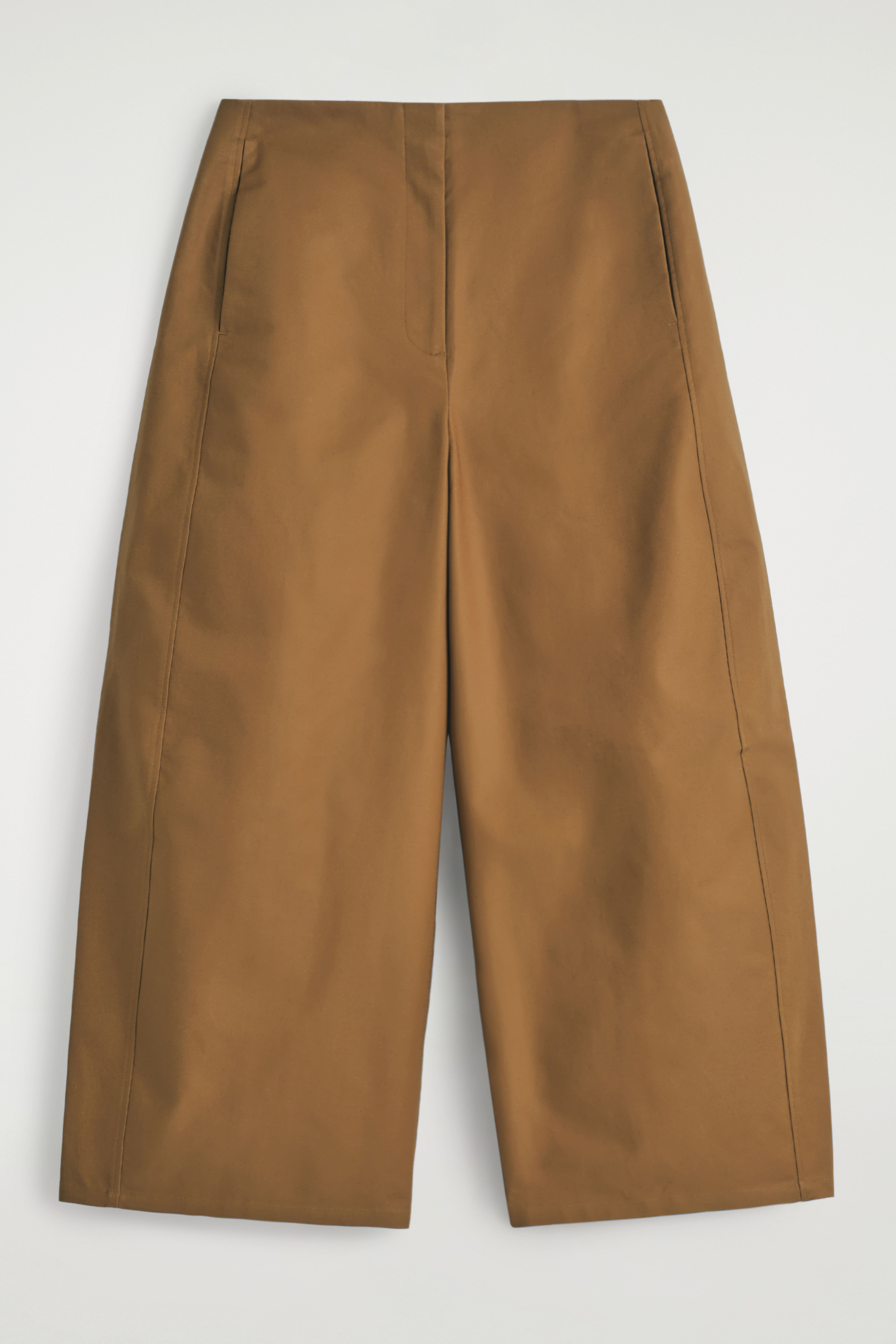 STUMPEBUKSER I BOMULD MED TØNDEFORMEDE BEN - BRUN/BEIGE/HVID