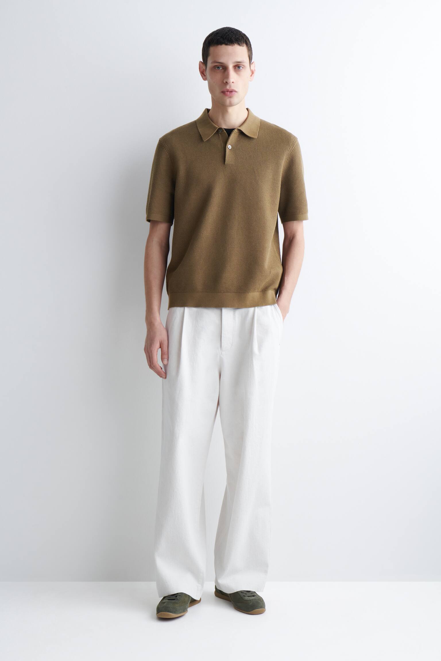 PIKÉTRÖJA I VÅFFLAD BOMULL - MÖRK BEIGE/SVART - 6