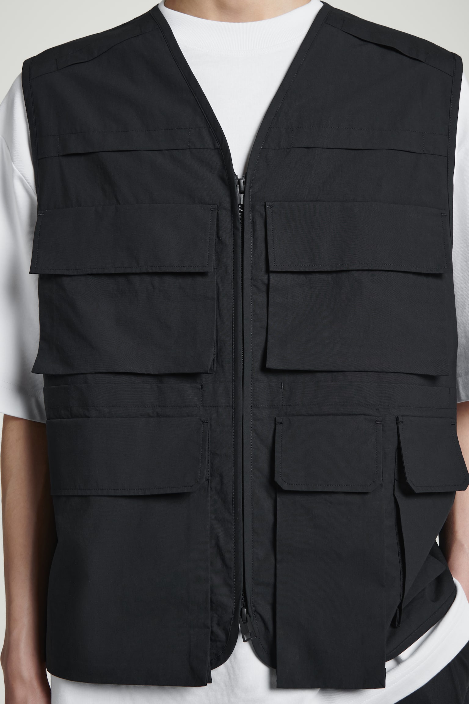 COTTON UTILITY GILET - BLACK - 7