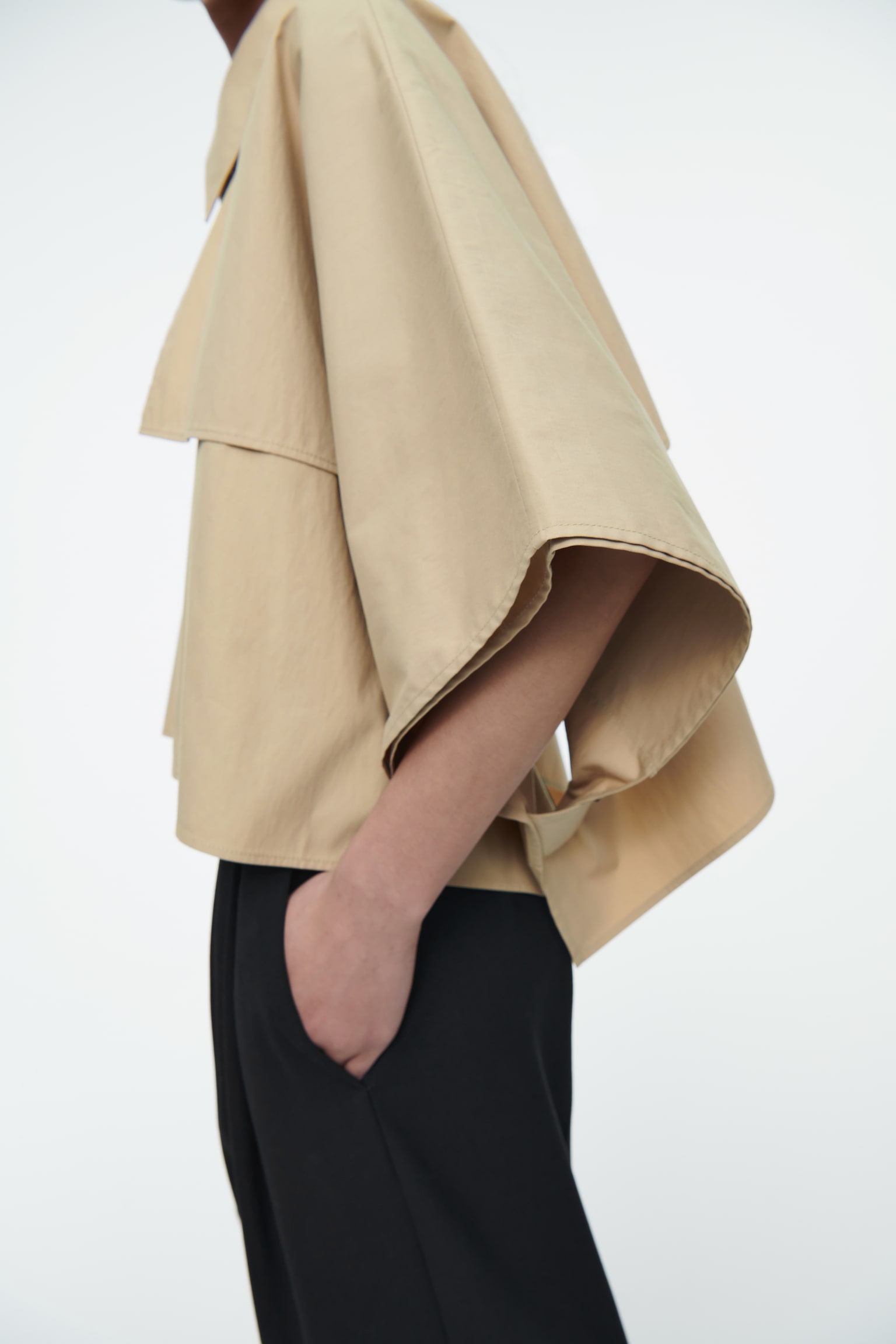 CROPPED TRENCH COAT CAPE - LIGHT BEIGE - 4