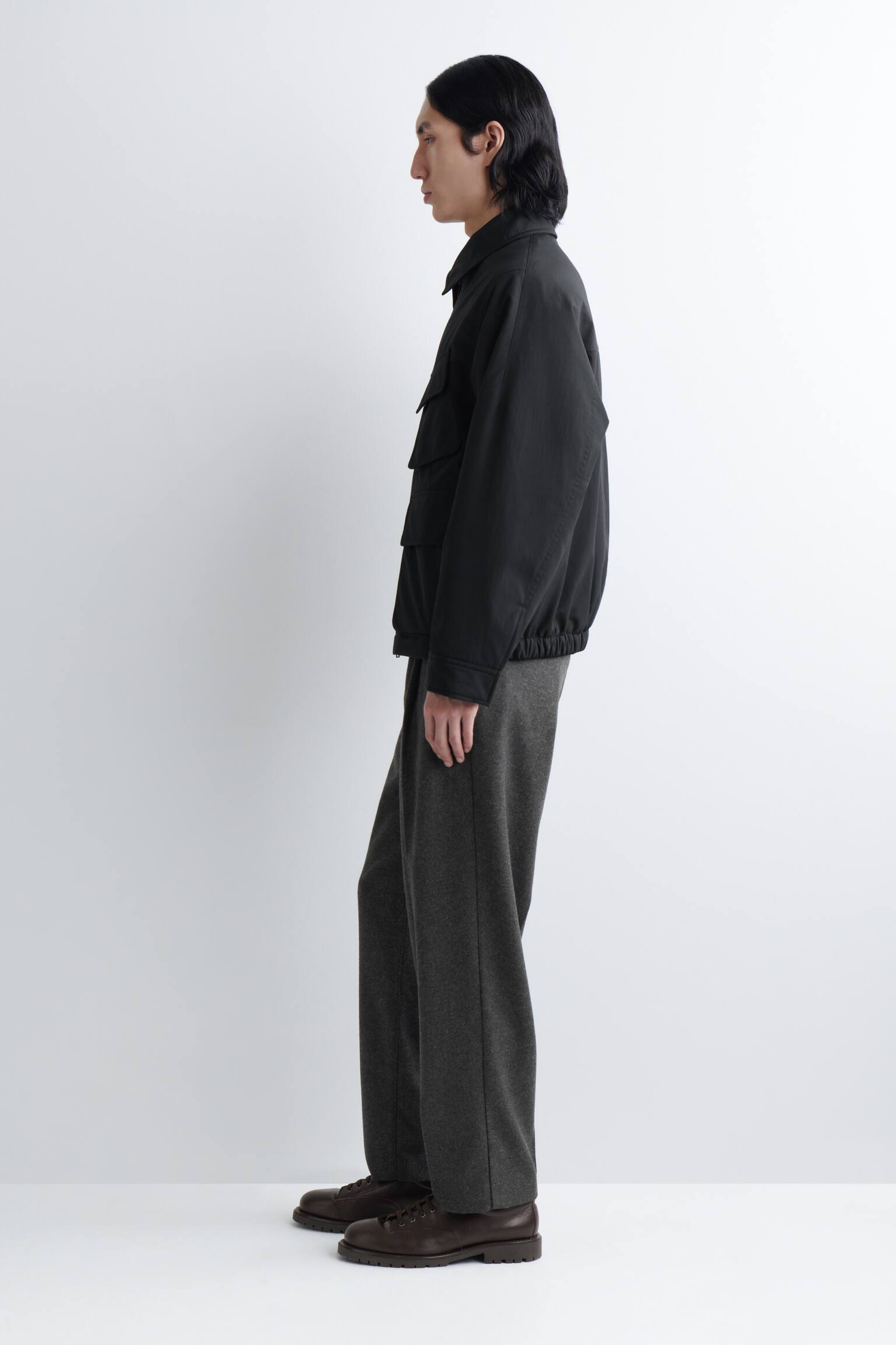 GEFÜTTERTE UTILITY-JACKE AUS NYLON - SCHWARZ/SALBEIGRÜN - 8