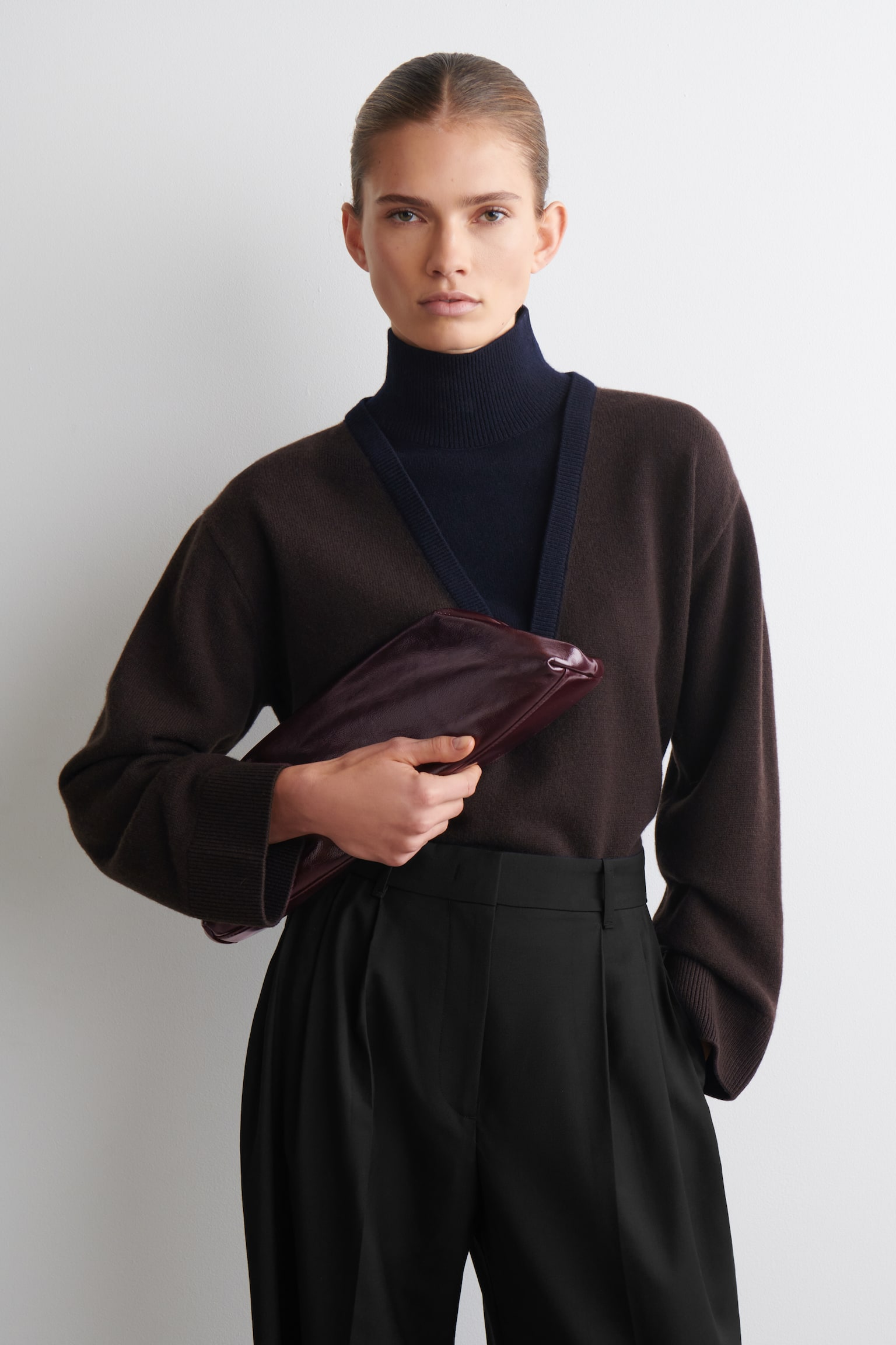 Ingot‑kirjekuorilaukku – nahkaa - Bordeaux - 10