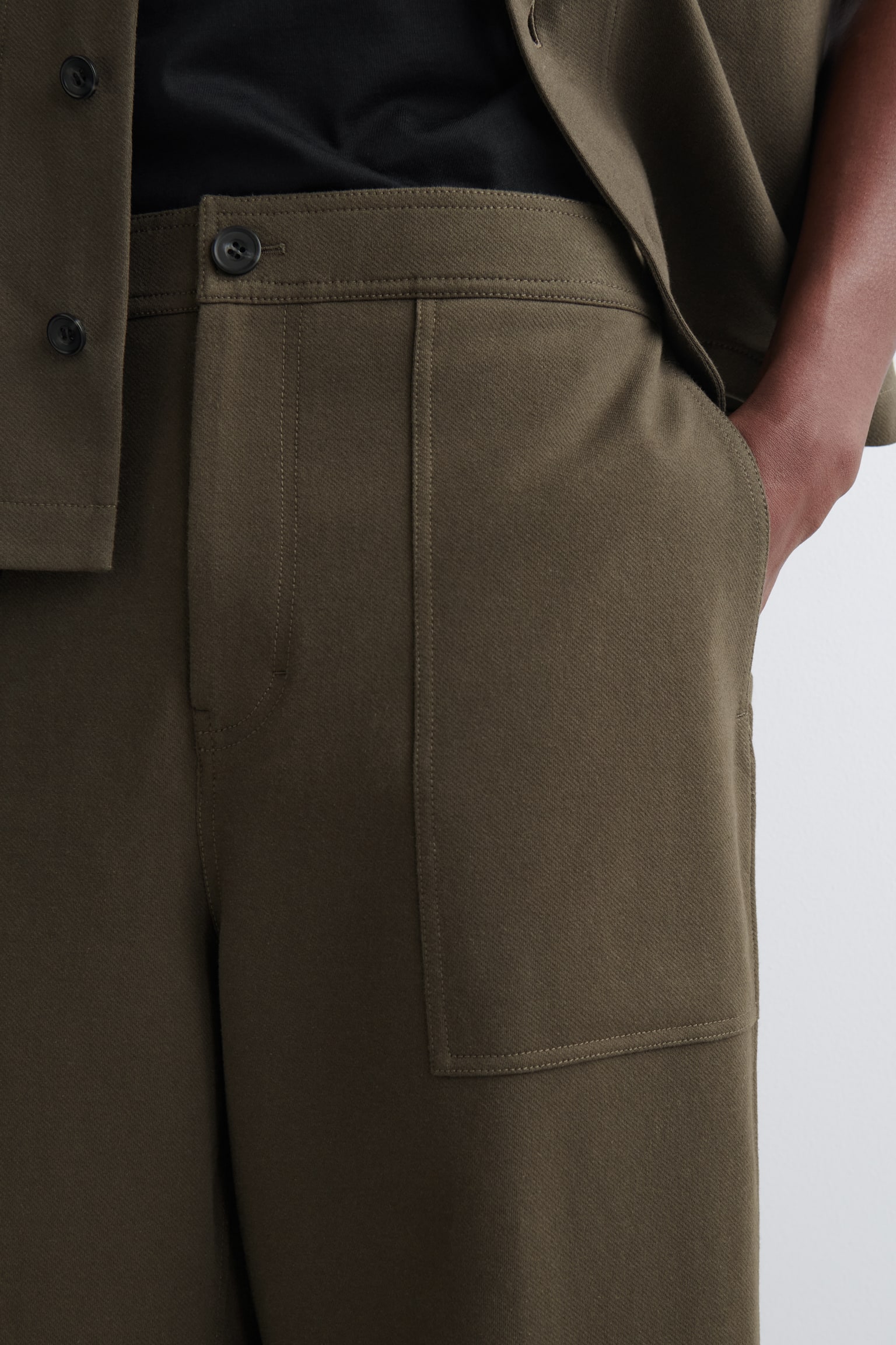 ΒΑΜΒΑΚΕΡΟ ΠΑΝΤΕΛΟΝΙ ΜΕ ΙΣΙΑ ΓΡΑΜΜΗ ΚΑΙ ΧΑΛΑΡΗ ΕΦΑΡΜΟΓΗ - ΚΑΦΕ - 4