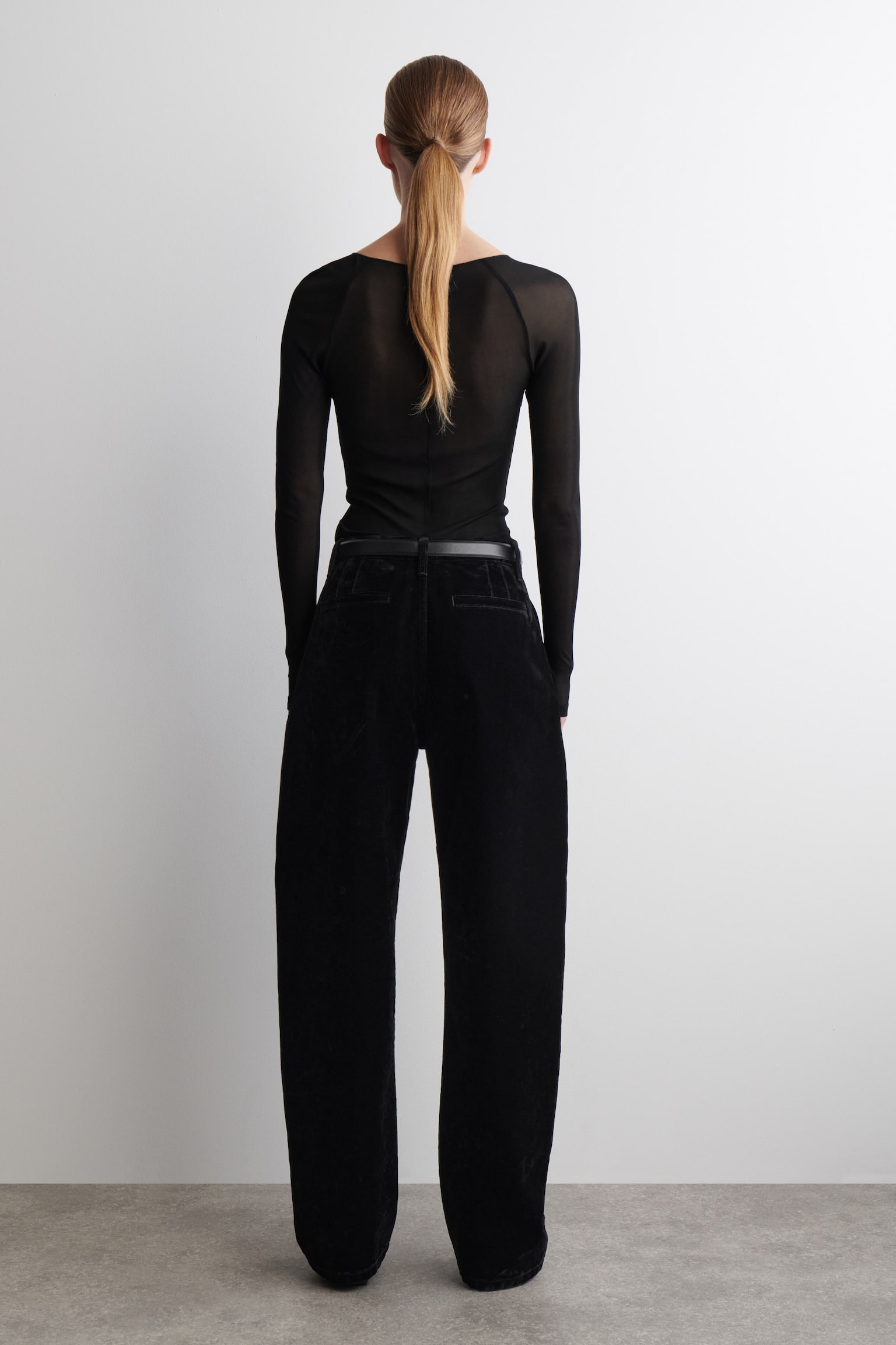 FLOCKED-DENIM BARREL-LEG NADRÁG - FEKETE - 3