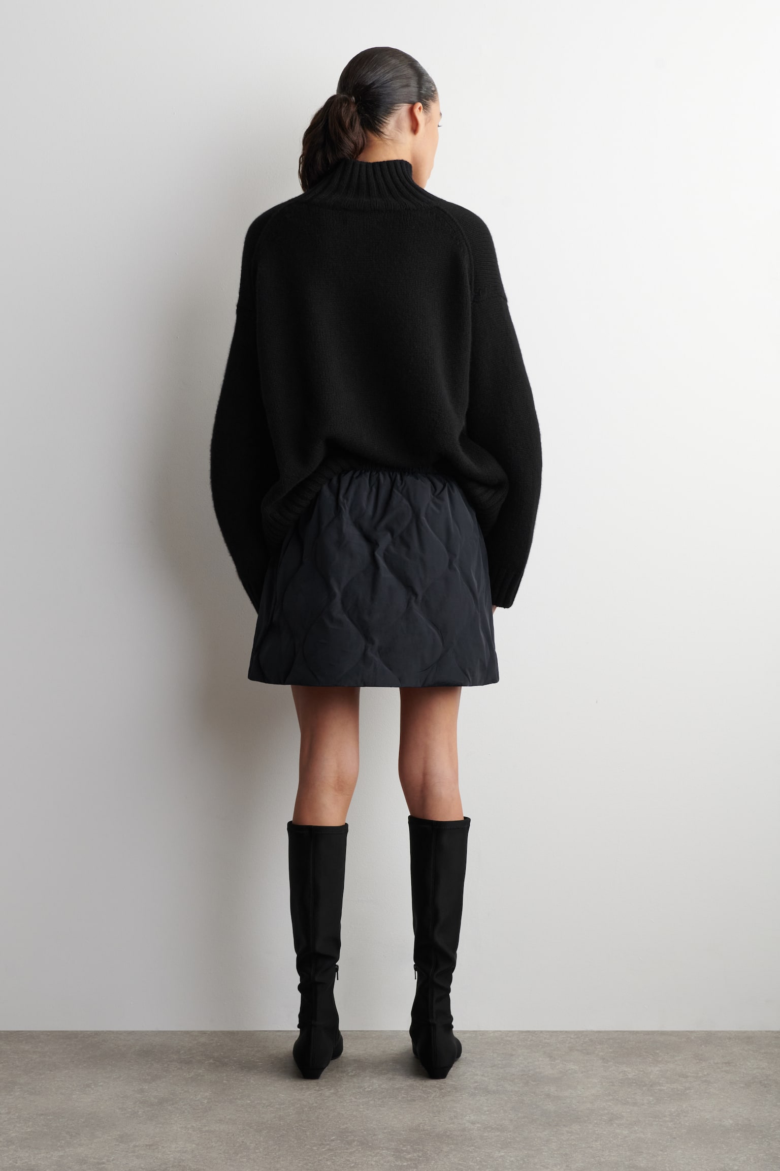 GESTEPPTER MINIROCK MIT DAUNENFÜLLUNG - NAVYBLAU - 5