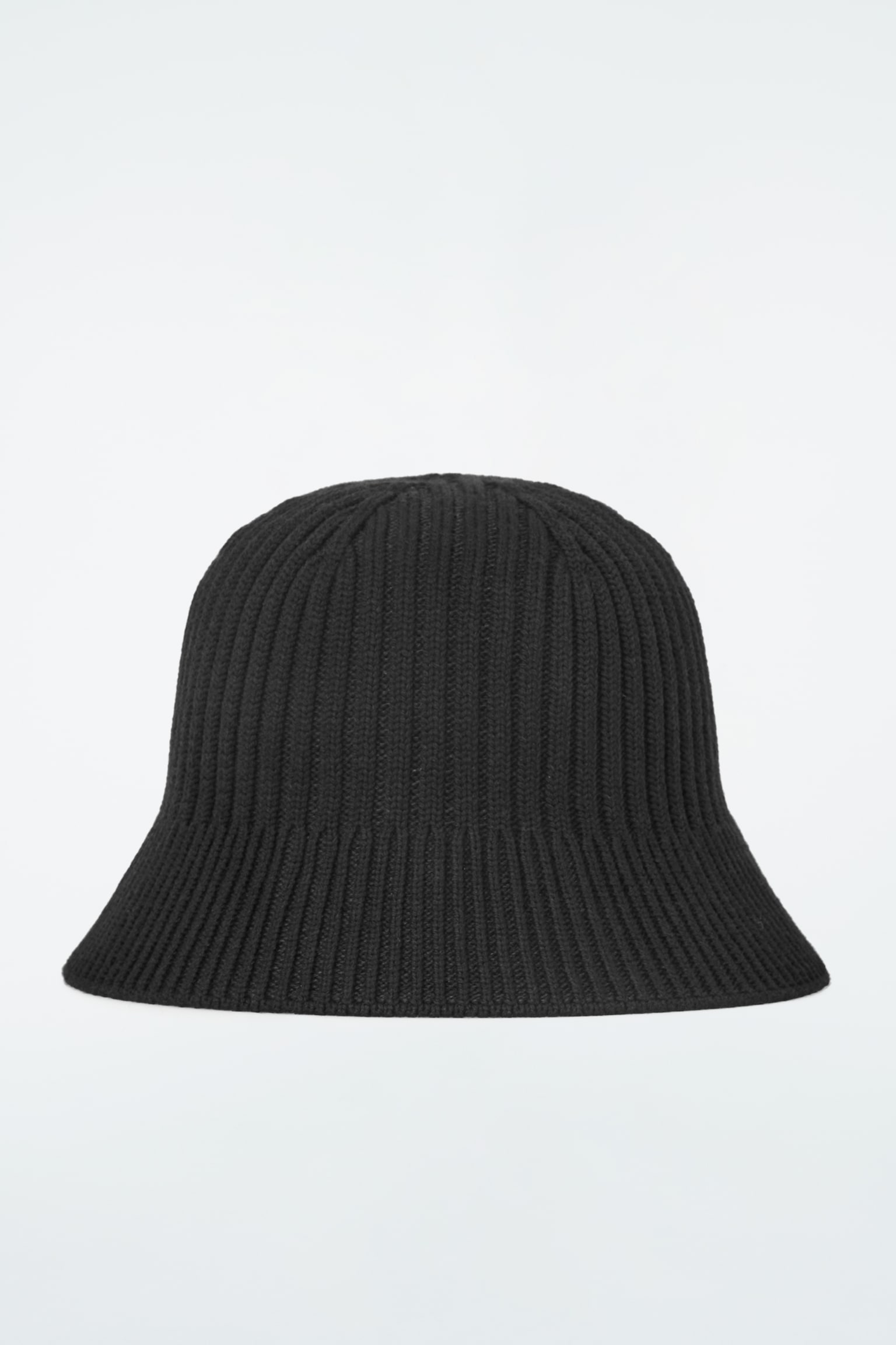 RIBBED-KNIT BUCKET HAT - BLACK/BEIGE - 2