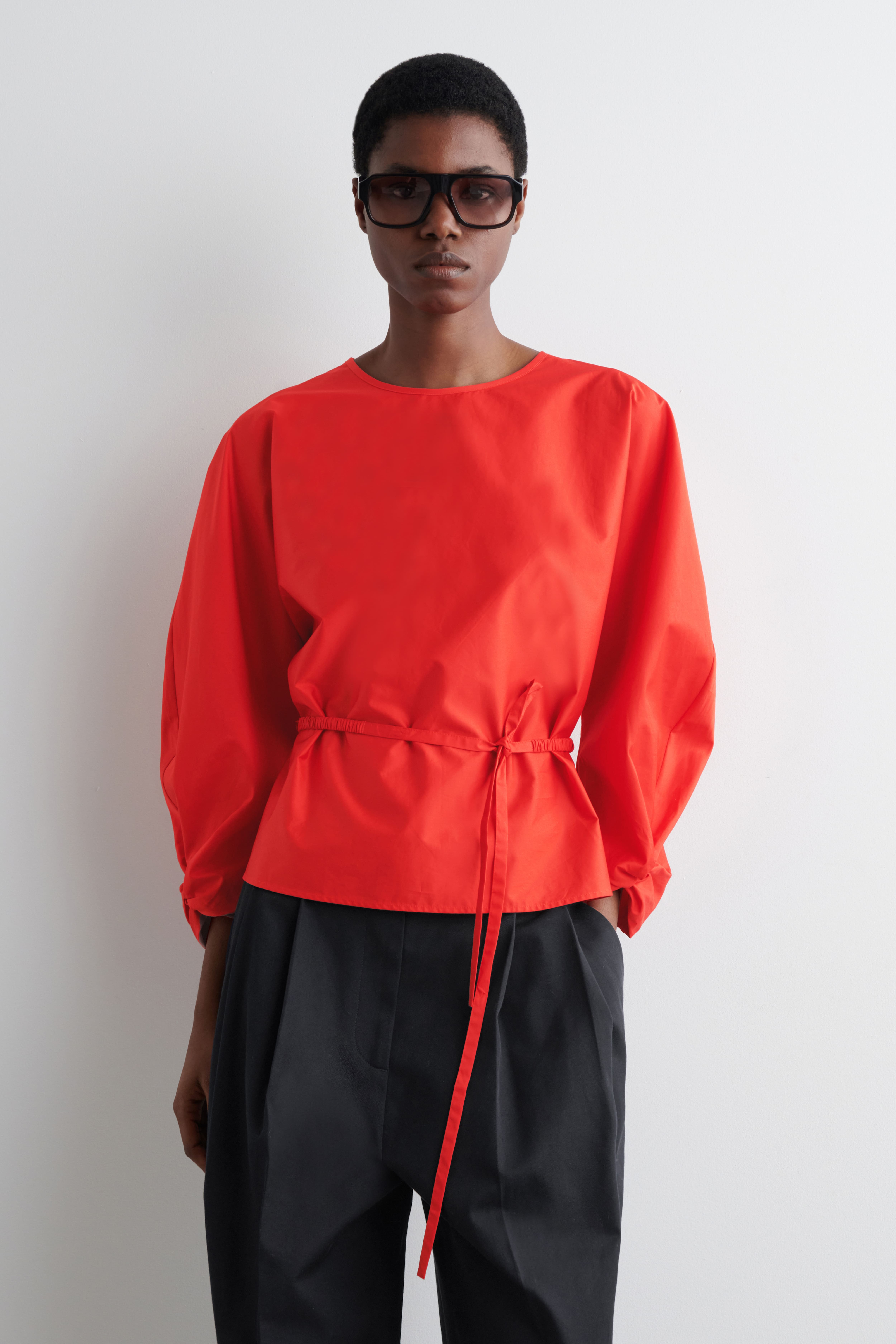 eLLa selectshop drawstring blouse ブラック