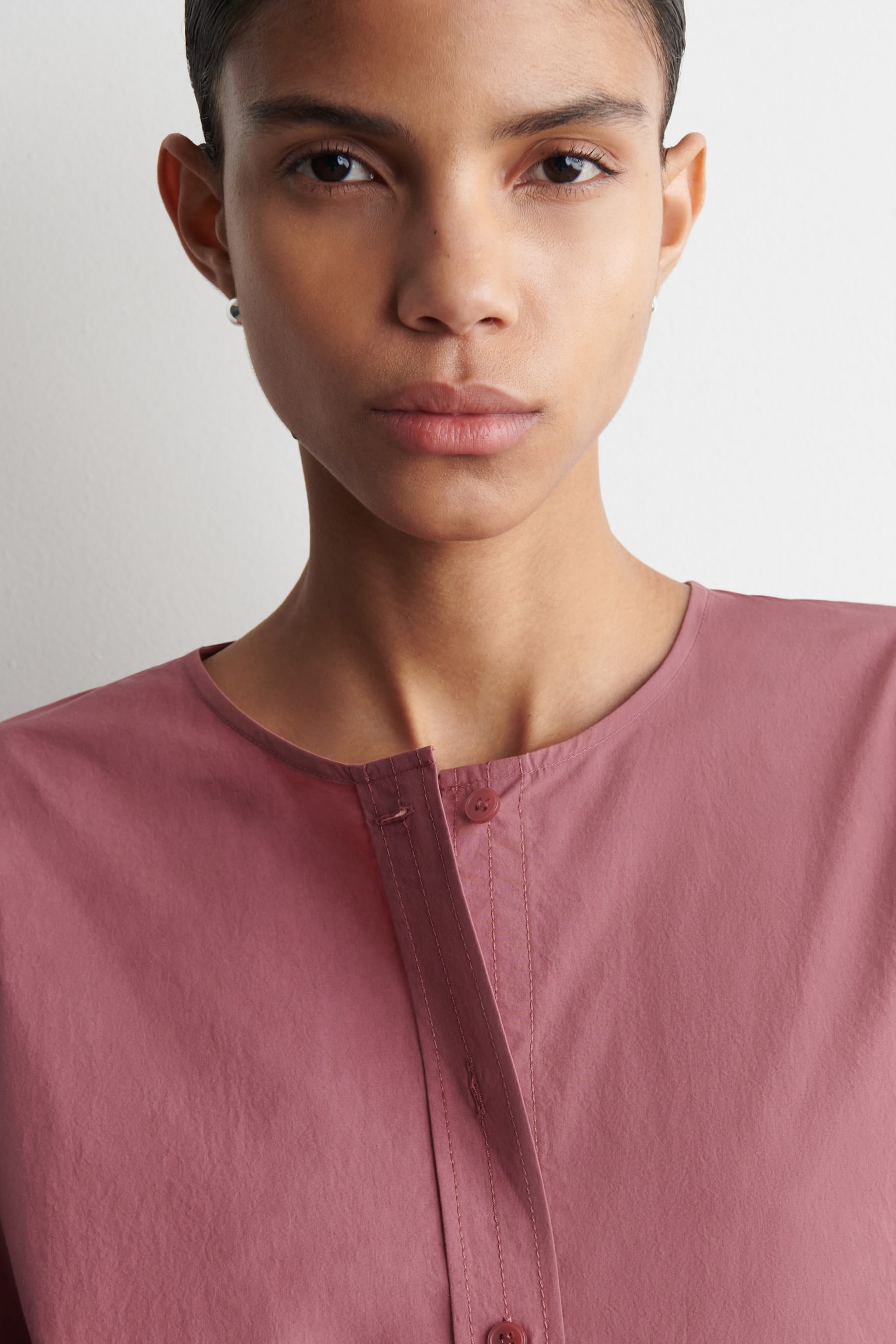 Pima-katoenen blouse met plooien - Bessen/WIT - 5