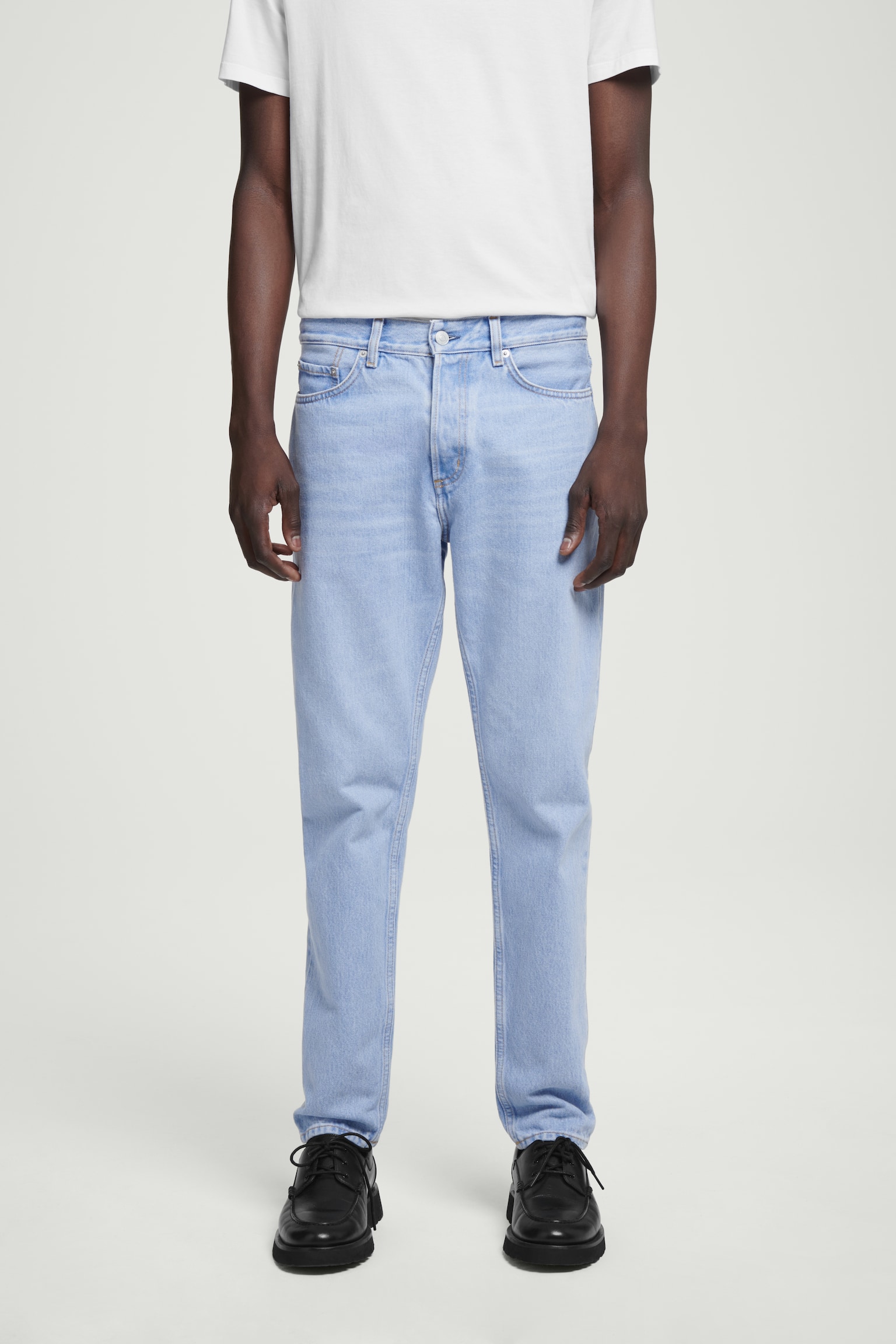 PILLAR TAPERED JEANS - LIGHT BLUE/FADED BLACK/BLUE/BLUE/BLACK/DARK BLUE/MID-BLUE - 7