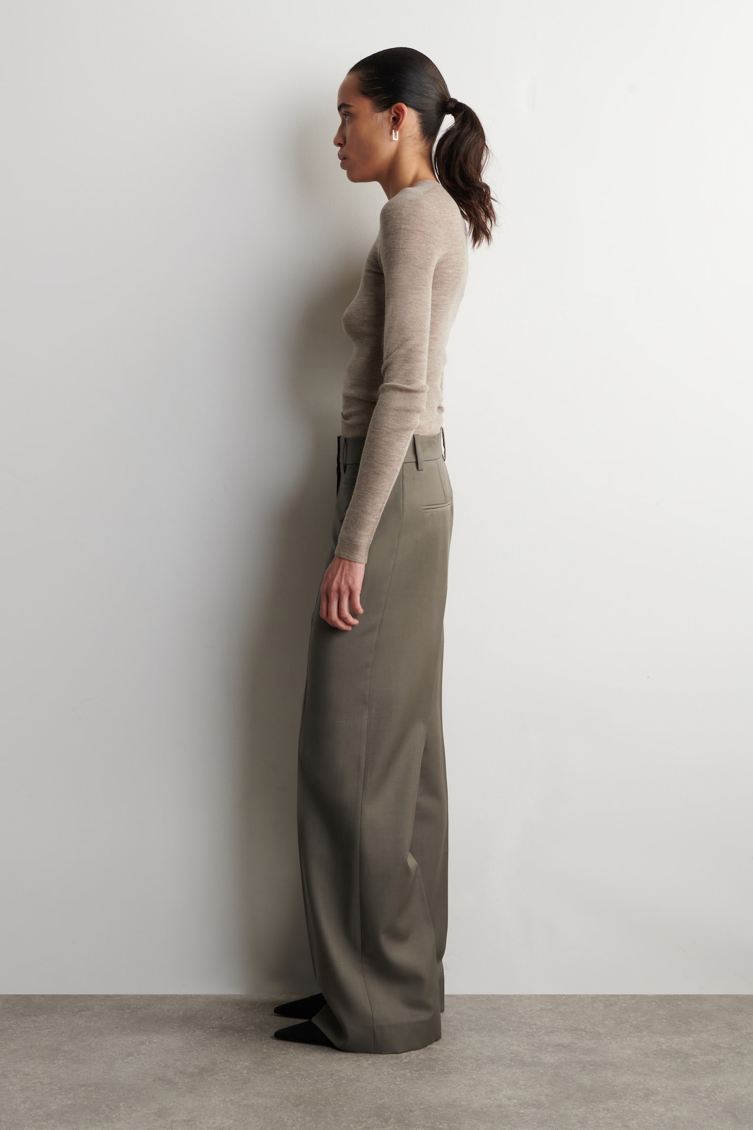 Skreddersydde bootcut-bukser i ulltwill - Taupe - 7