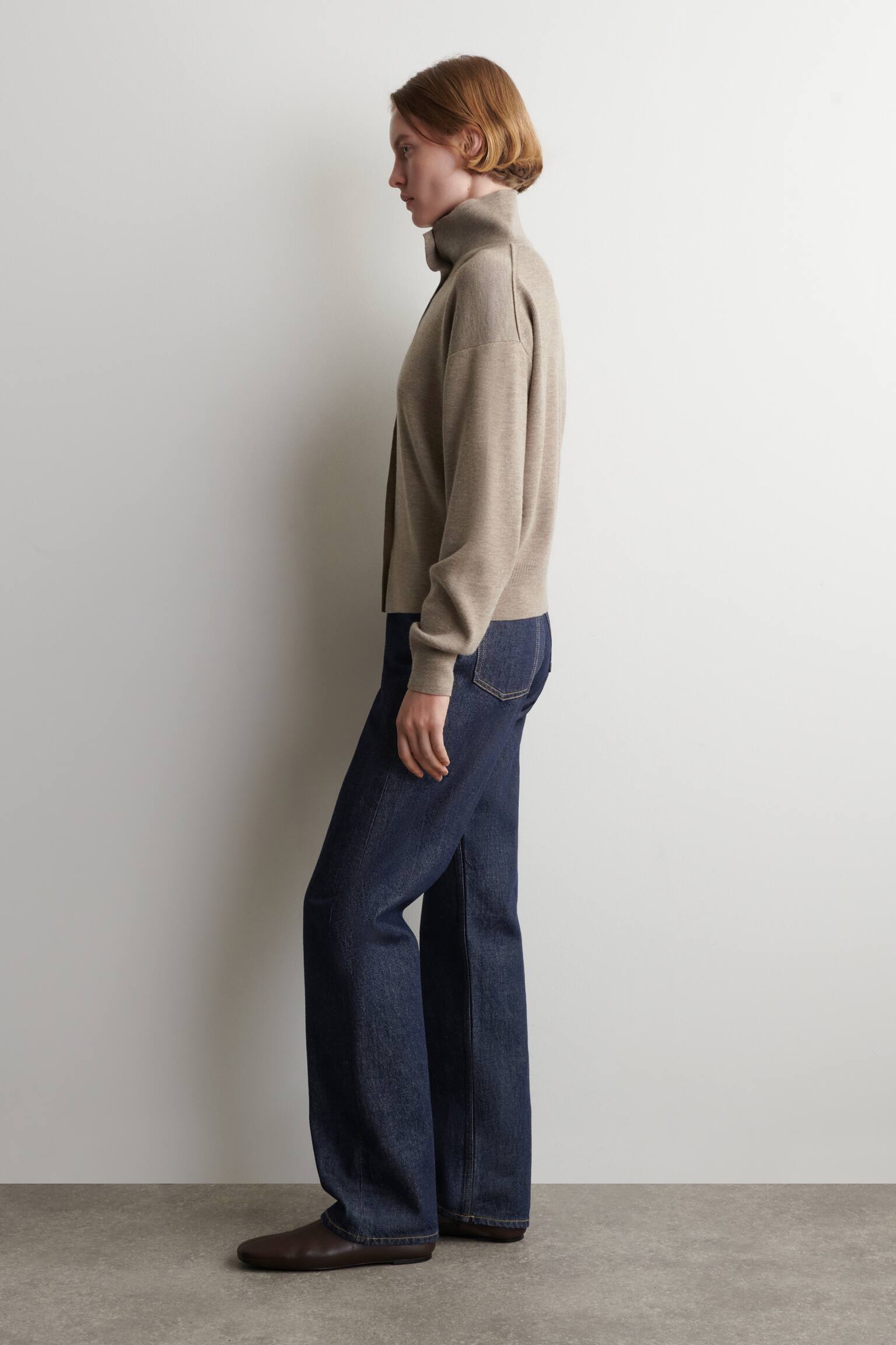 Cardigan i merinoull med traktkrage - Beige melert/MARINE - 9