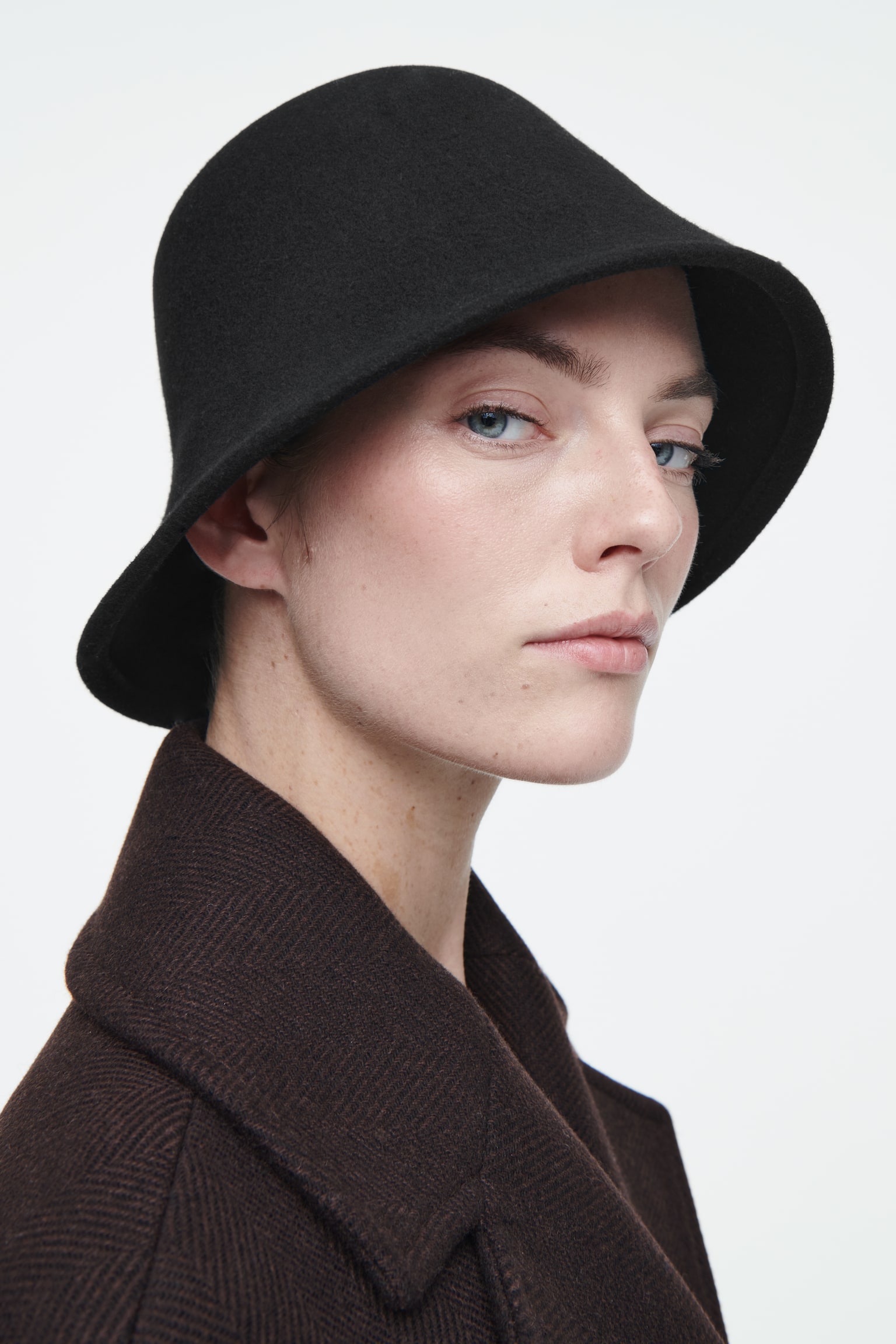 FELTED-WOOL BUCKET HAT - BLACK - 3