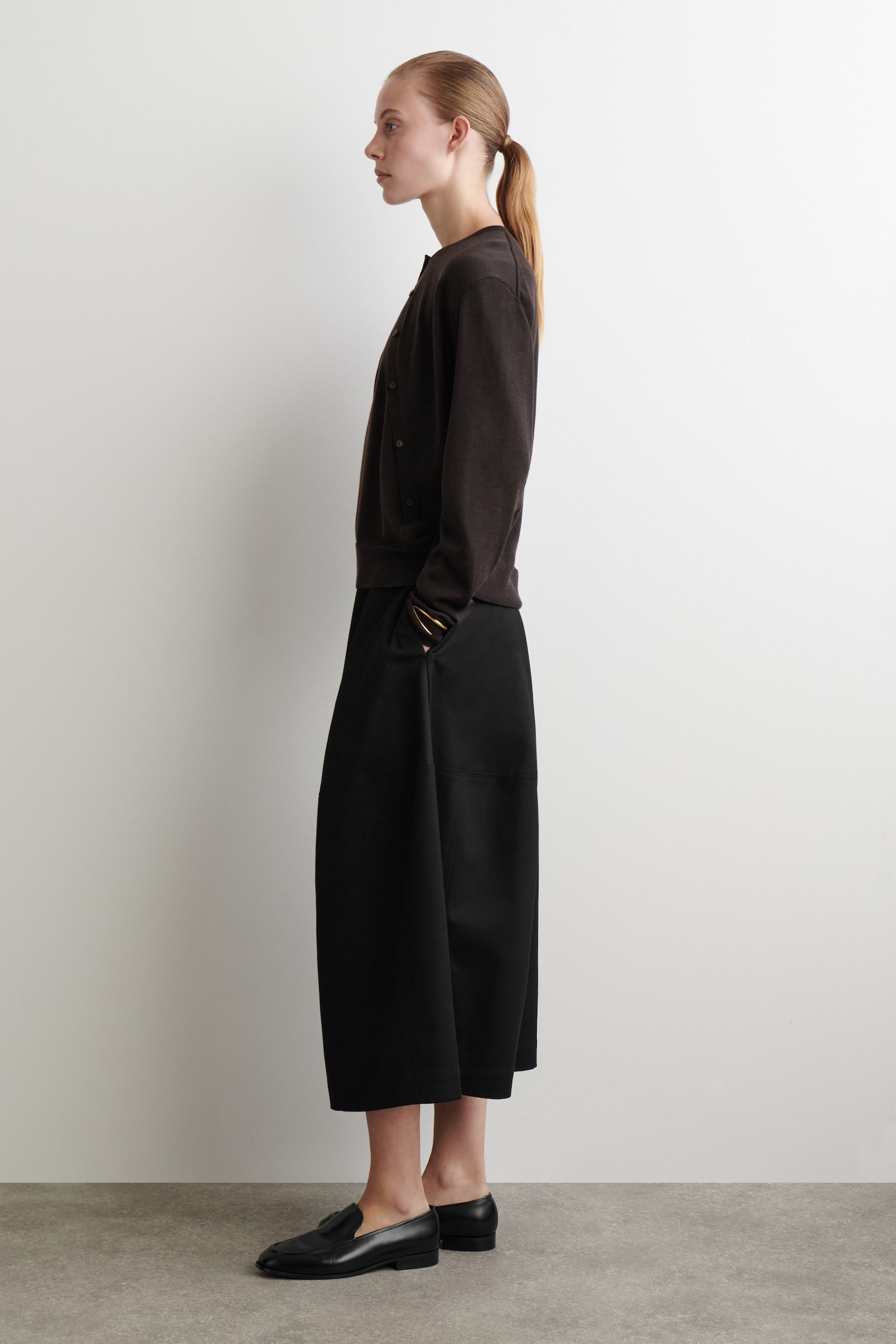 VOLUMINOUS COTTON MIDI SKIRT - ČERNÉ - 4
