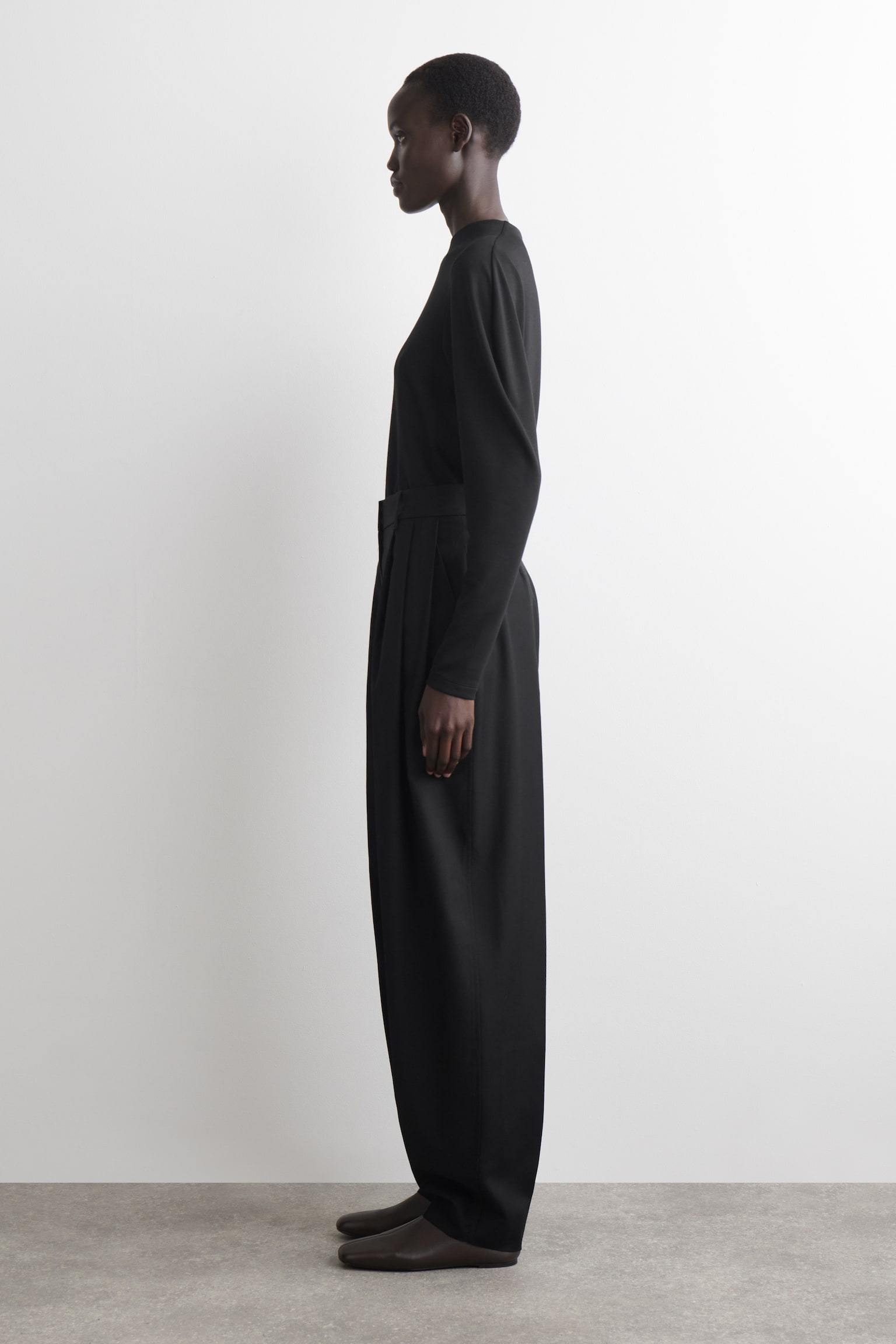 ROUNDED-SLEEVE TOP - SORT/MØRK KAKI - 7