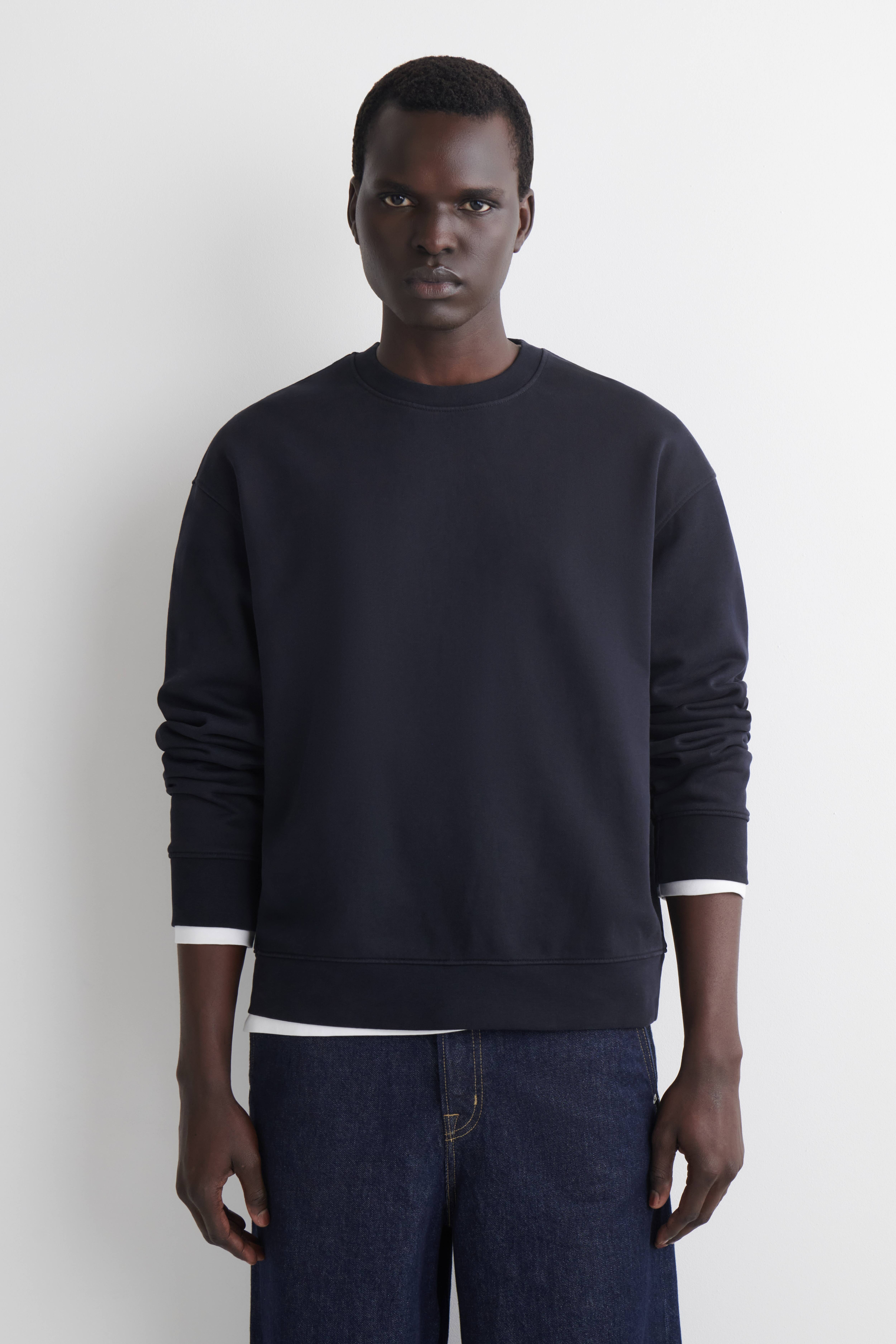VASKET BOMULDSSWEATSHIRT - MARINEBLÅ/LYSEGRØN/HVID