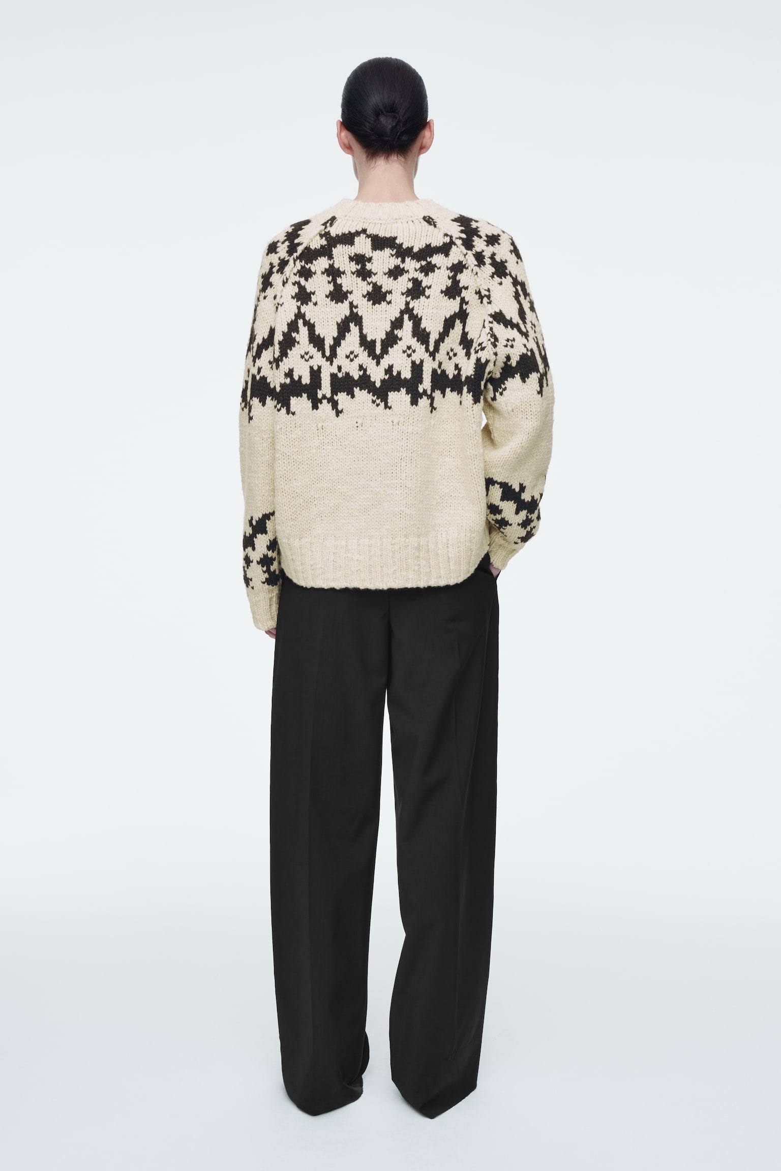 FAIR-ISLE WOOL JUMPER - IVORY / BLACK - 7