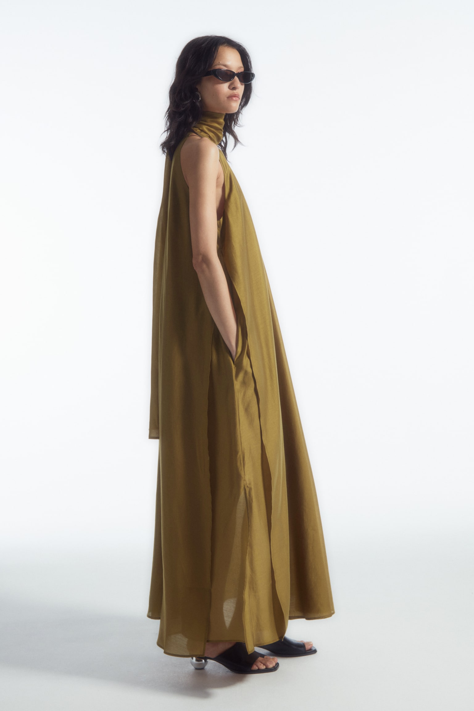 HALTERNECK A-LINE MAXI DRESS - OCHRE/BLACK - 5